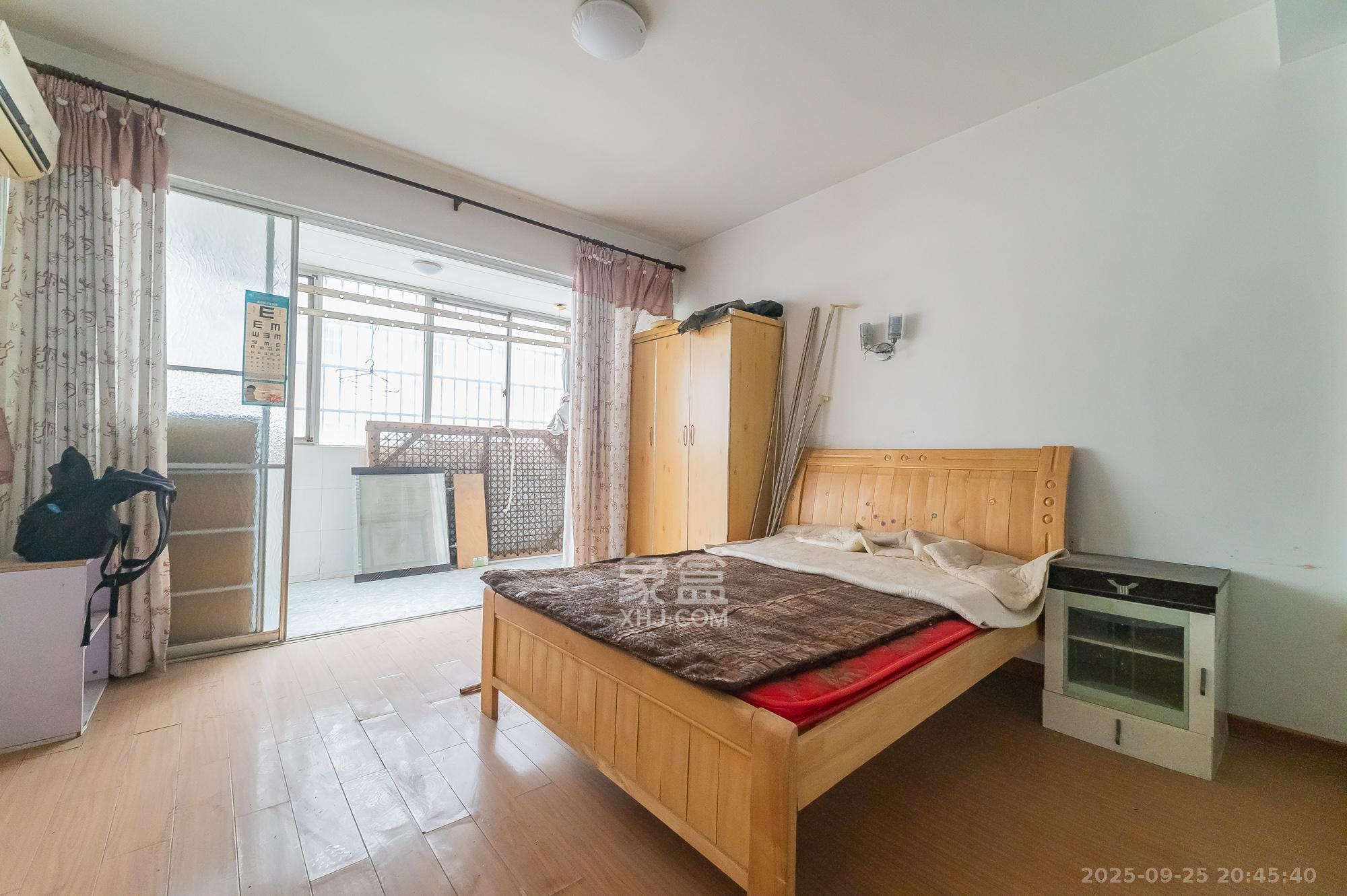 茶叶大市场“山水茗园”  2室2厅1卫    32.0万 茶叶大市场“山水茗园”  2室2厅1卫    32.0万卧室