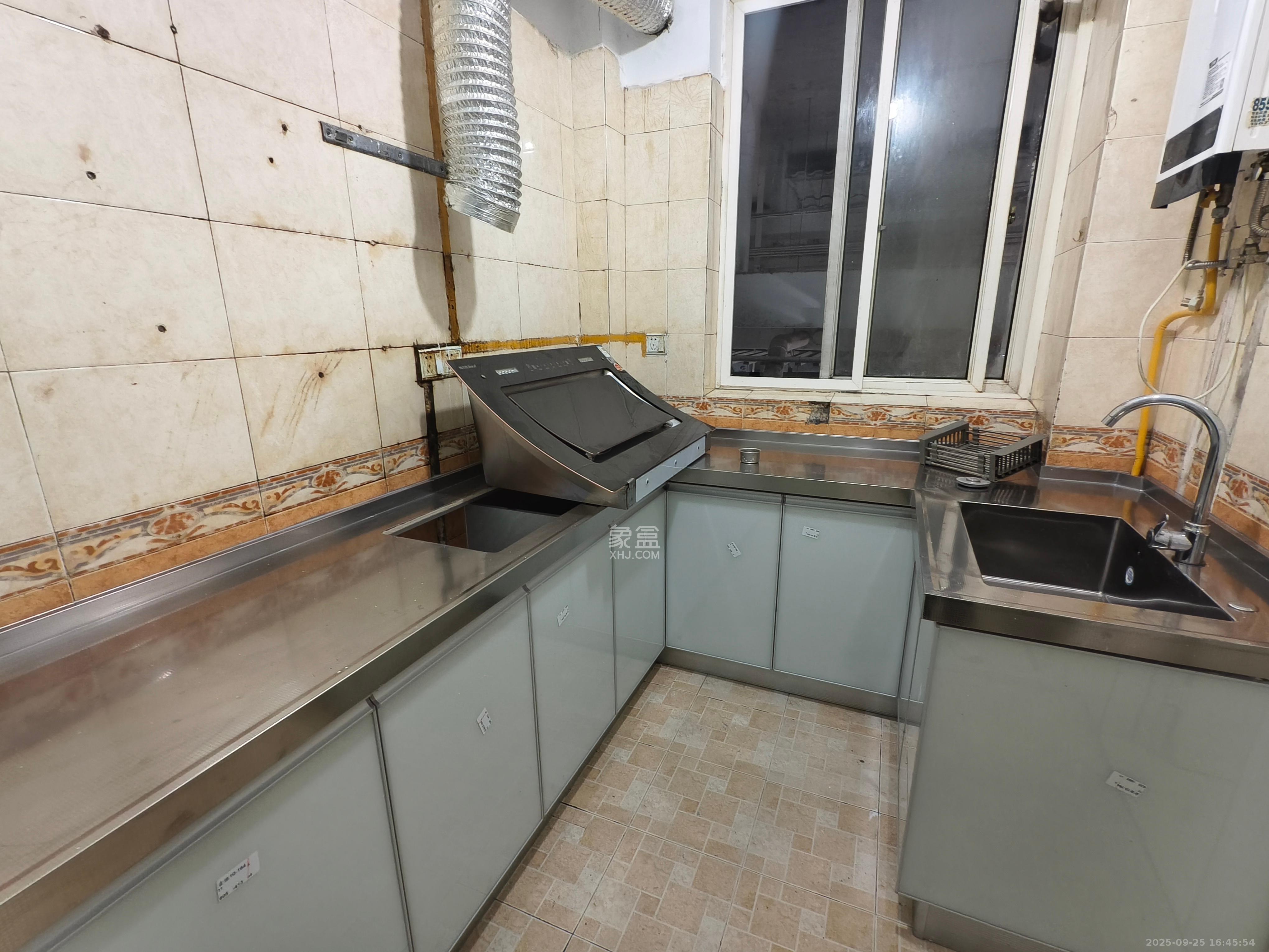 湖开小区（湖南开关厂宿舍）/南大桥社区  2室2厅1卫   1400.00元/月室内图