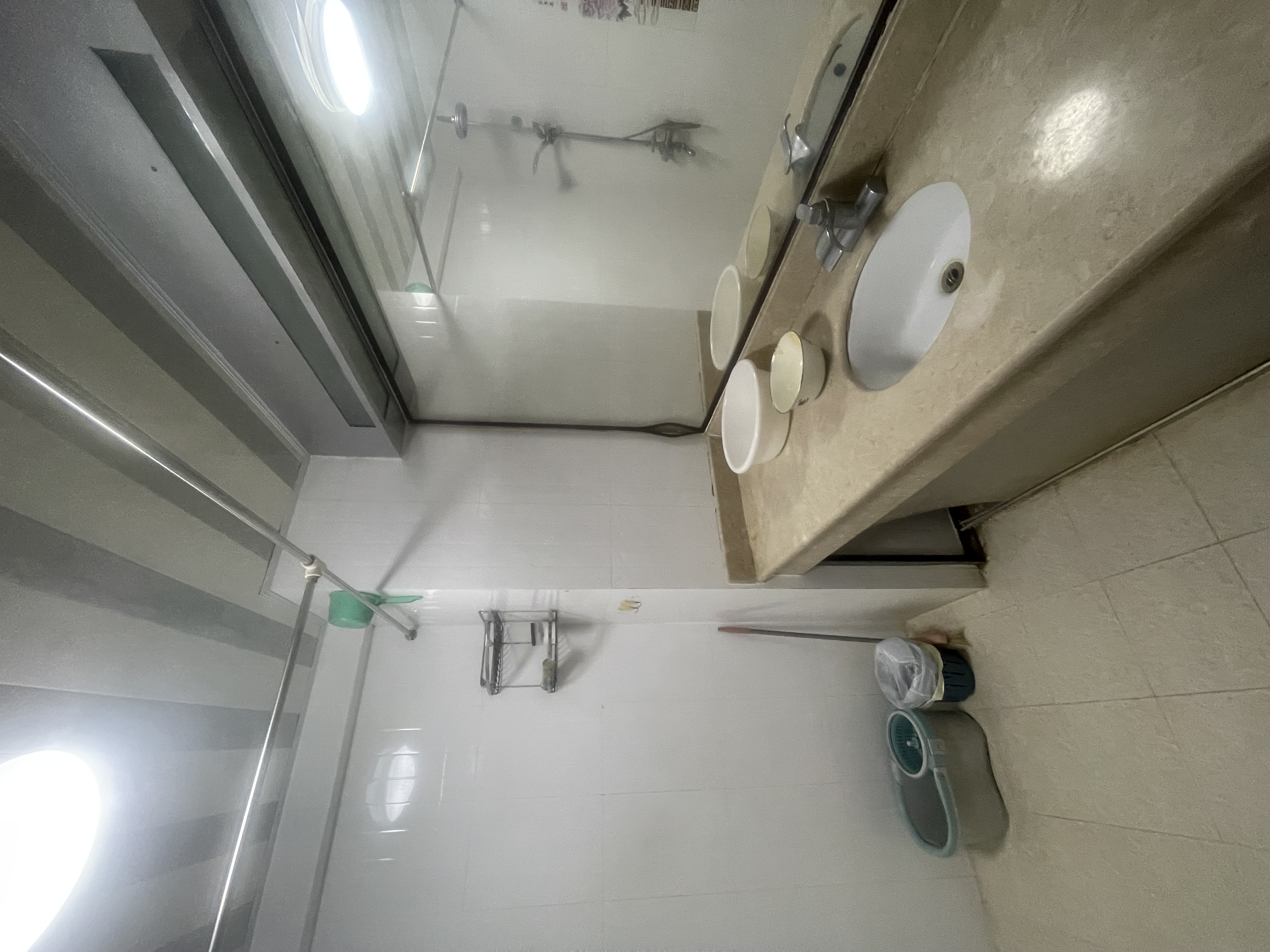 南亚广场  2室2厅1卫   2500.00元/月室内图