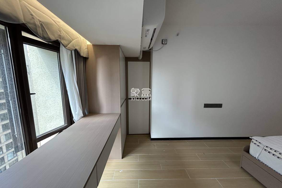 海航豪庭南苑  1室1厅2卫    3600.0元/月 海航豪庭南苑  1室1厅2卫    3600.0元/月室内图