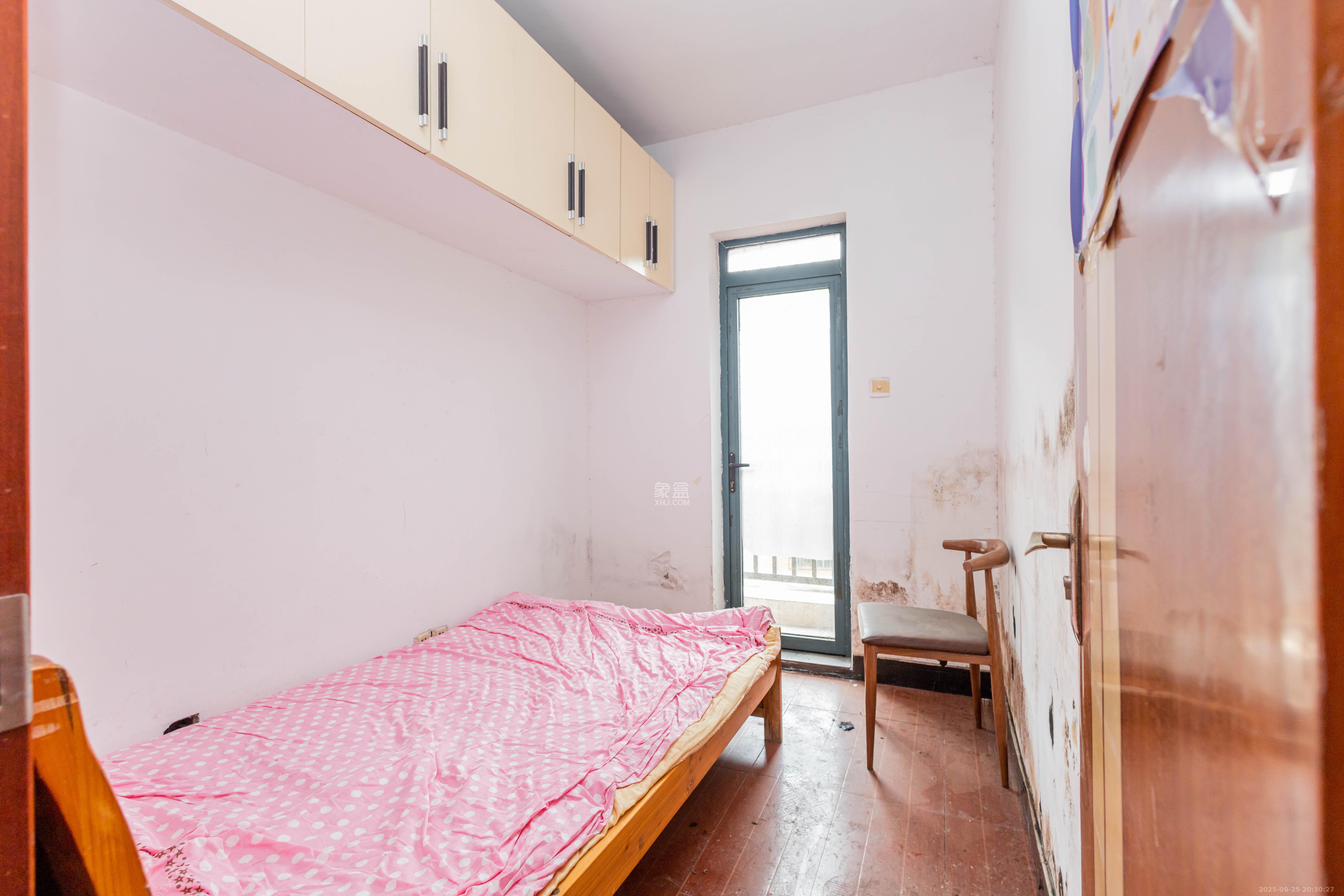 东业早安星城 2室2厅1卫 31.8万 东业早安星城 2室2厅1卫 31.8万卧室