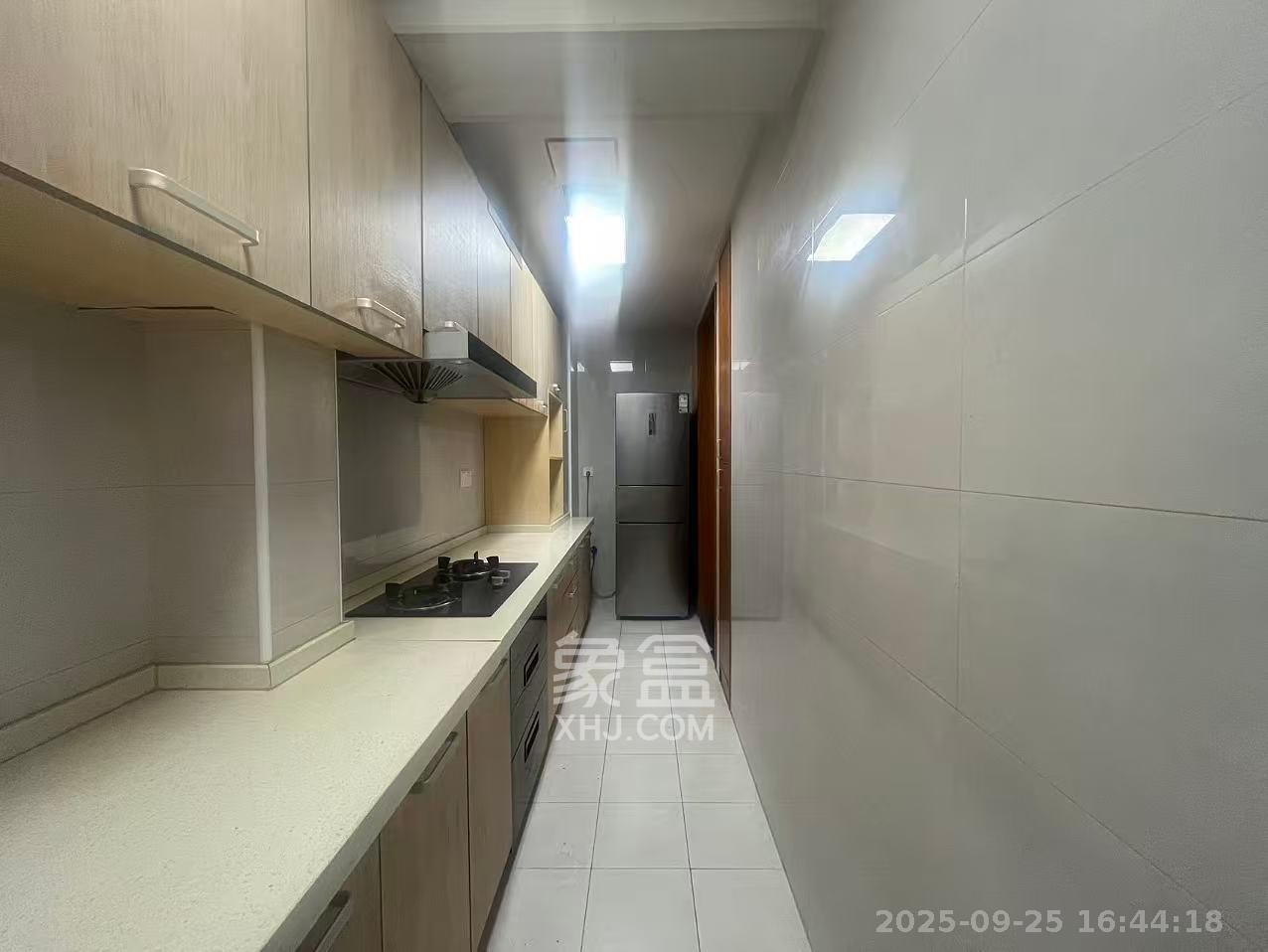 梅溪湖合能璞丽 3室2厅2卫 2600.0元/月 梅溪湖合能璞丽 3室2厅2卫 2600.0元/月室内图