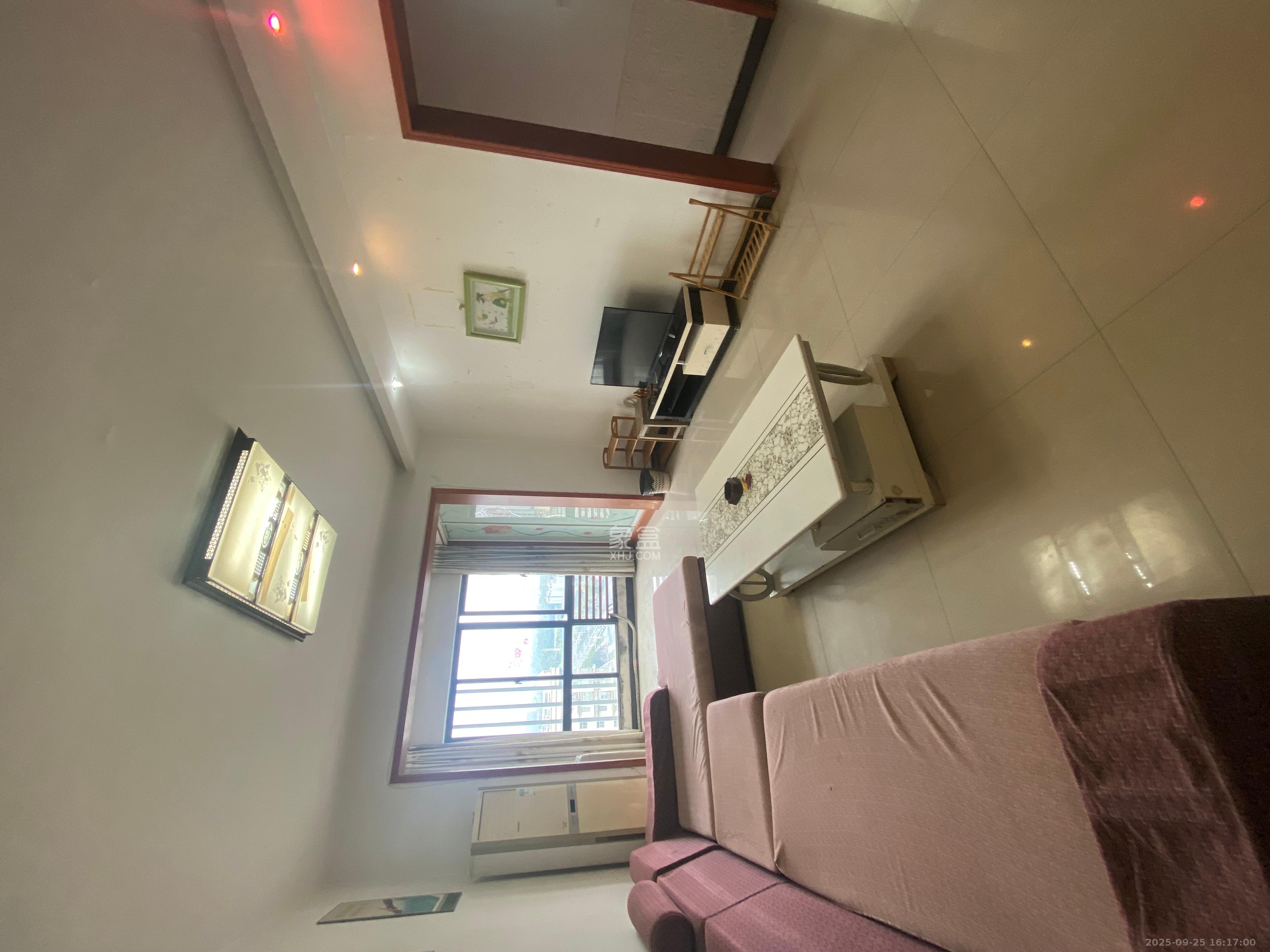 长大彩虹都  3室2厅1卫    1900.0元/月 长大彩虹都  3室2厅1卫    1900.0元/月