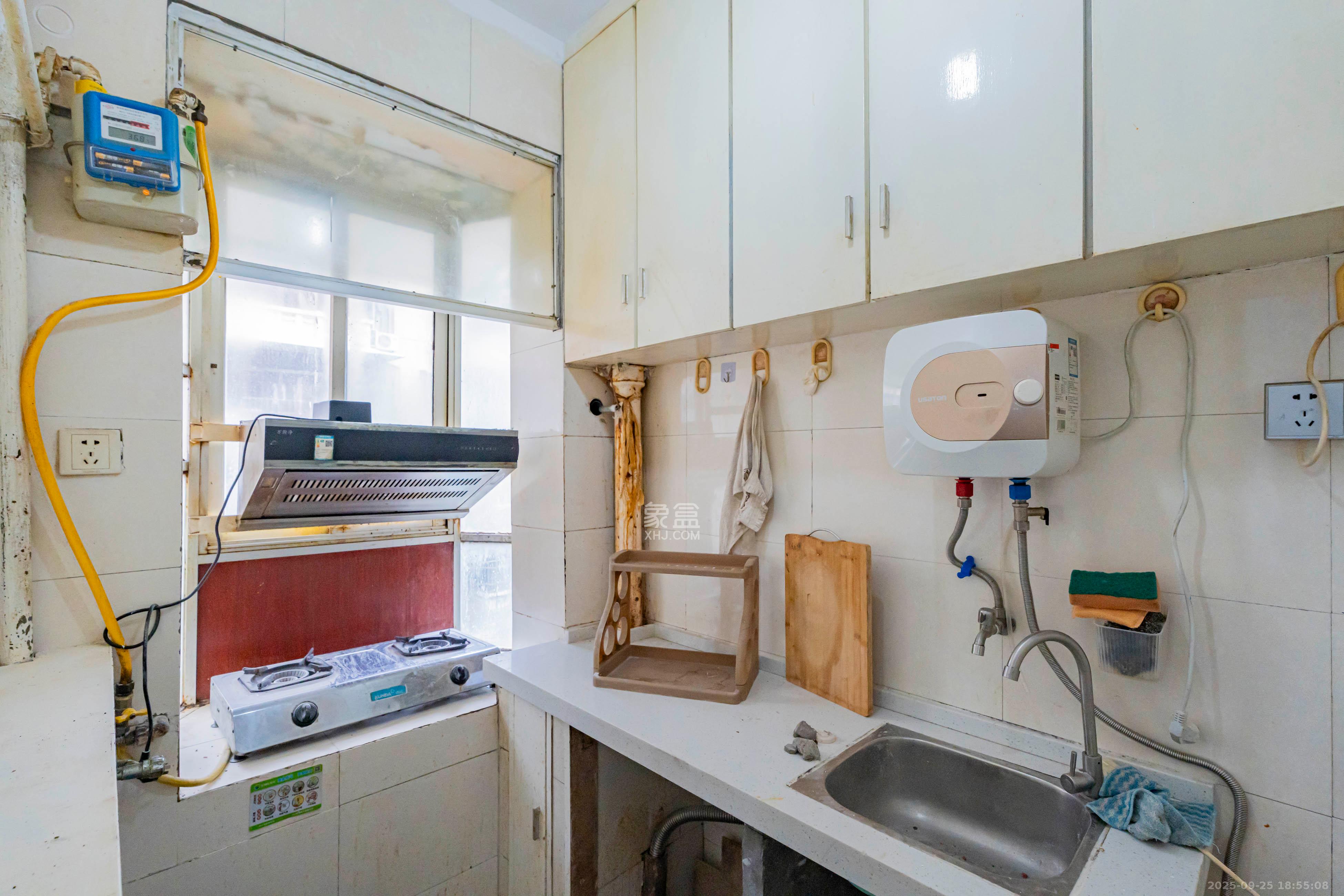 化工宿舍  1室0厅0卫    45.0万厨房