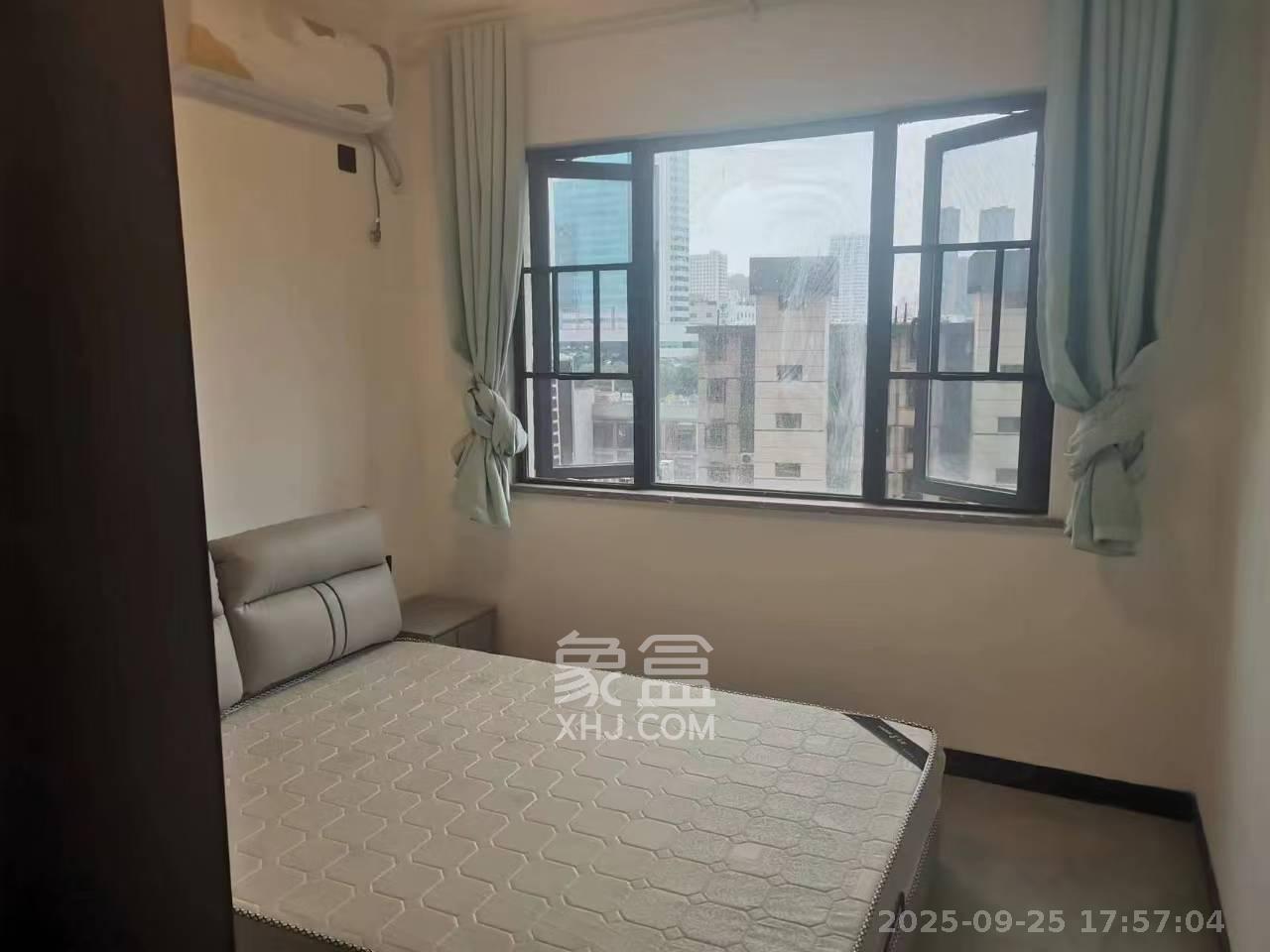 韭菜园嘉苑  2室1厅1卫    2900.0元/月室内图