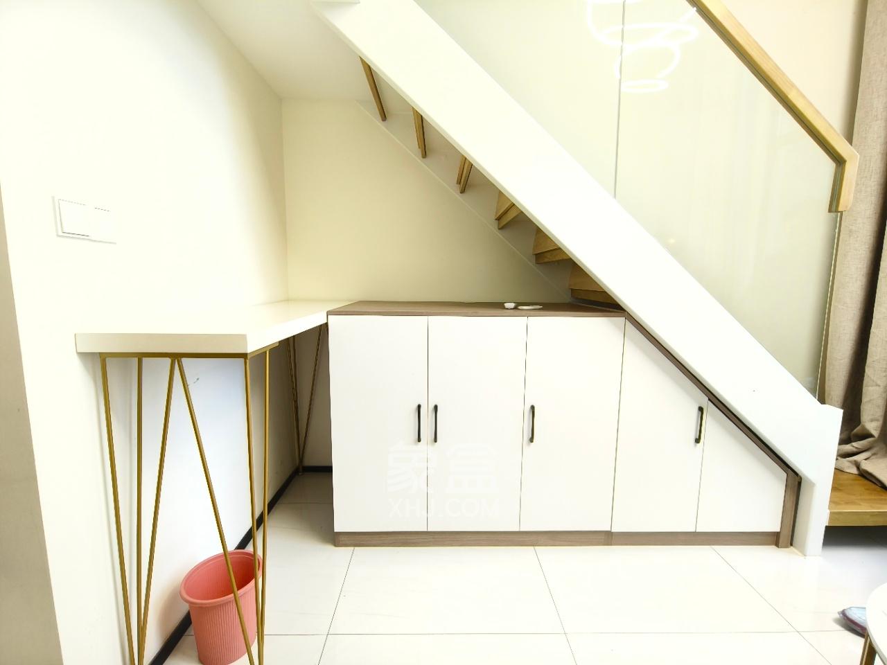 藏珑湖上公馆  1室0厅0卫    2100.0元/月室内图