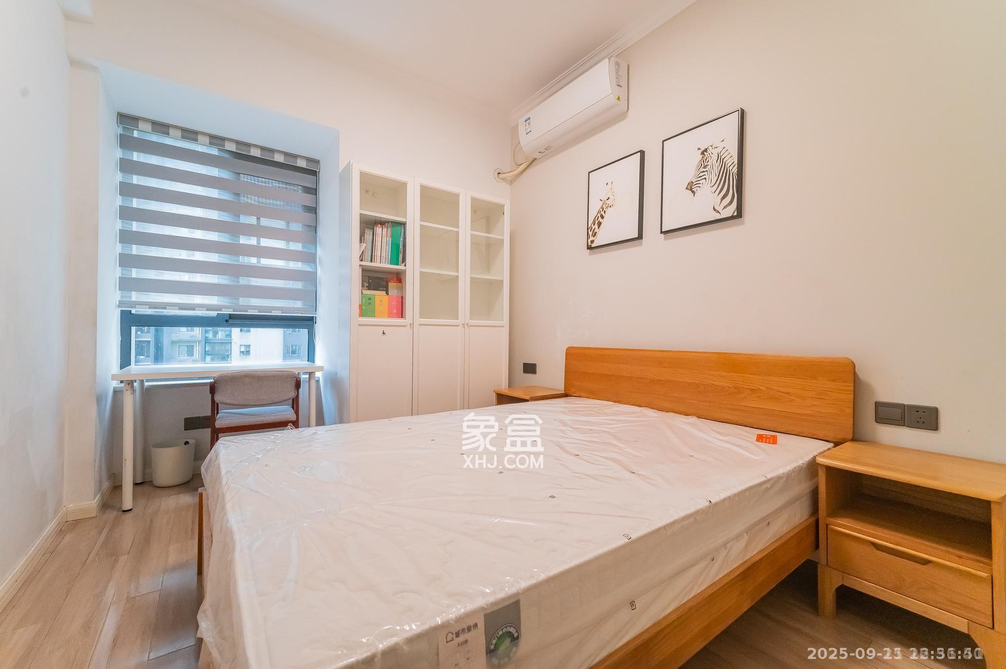 恒基凯旋门三期  4室2厅2卫    4000.0元/月室内图