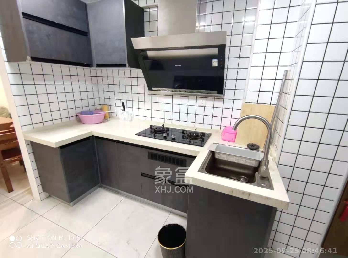 鑫远悦城(鑫远悦时代) 2室1厅1卫 1800.0元/月 鑫远悦城(鑫远悦时代) 2室1厅1卫 1800.0元/月室内图