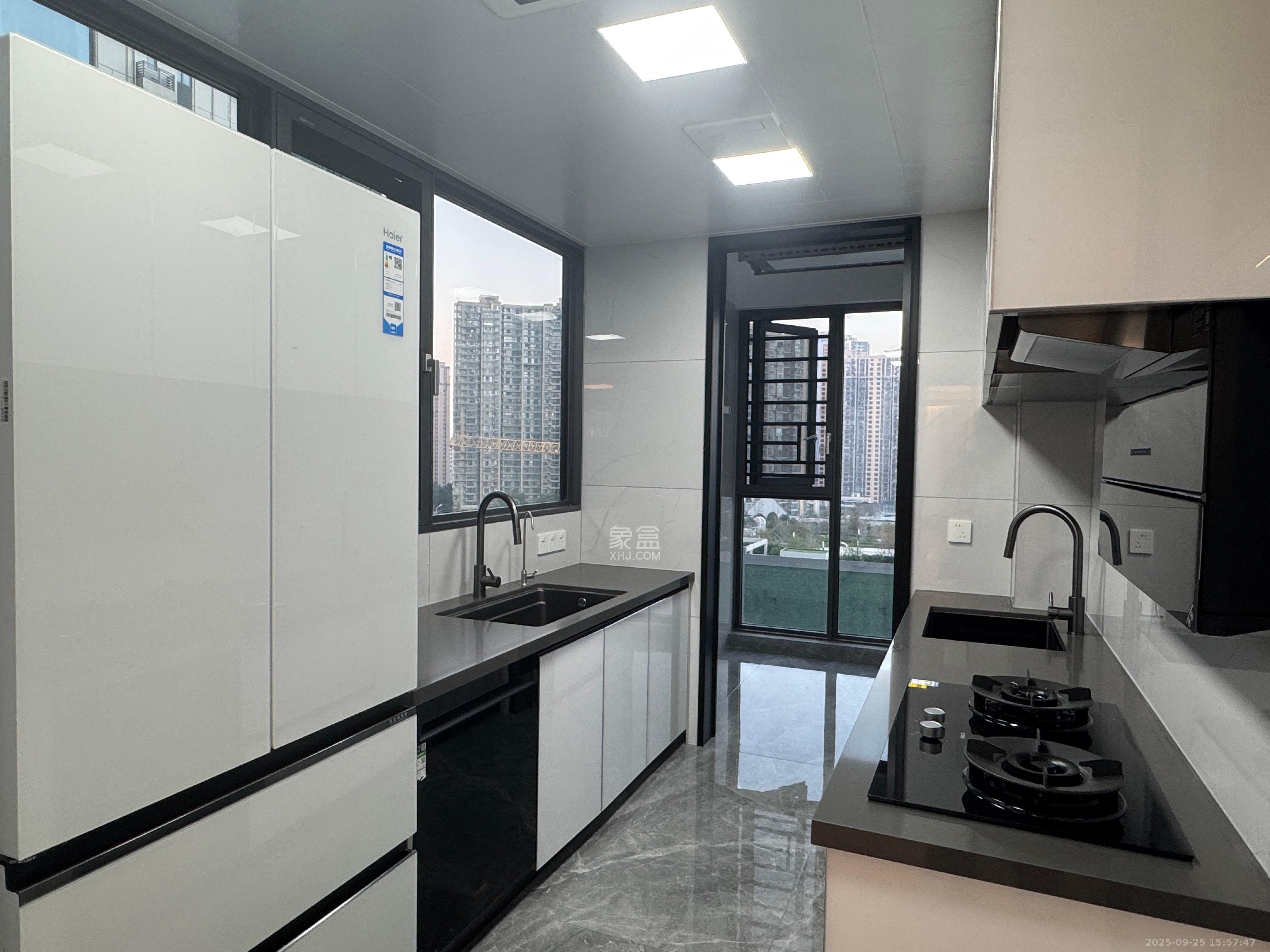 保利天禧C区 4室2厅3卫 23000.0元/月 保利天禧C区 4室2厅3卫 23000.0元/月室内图