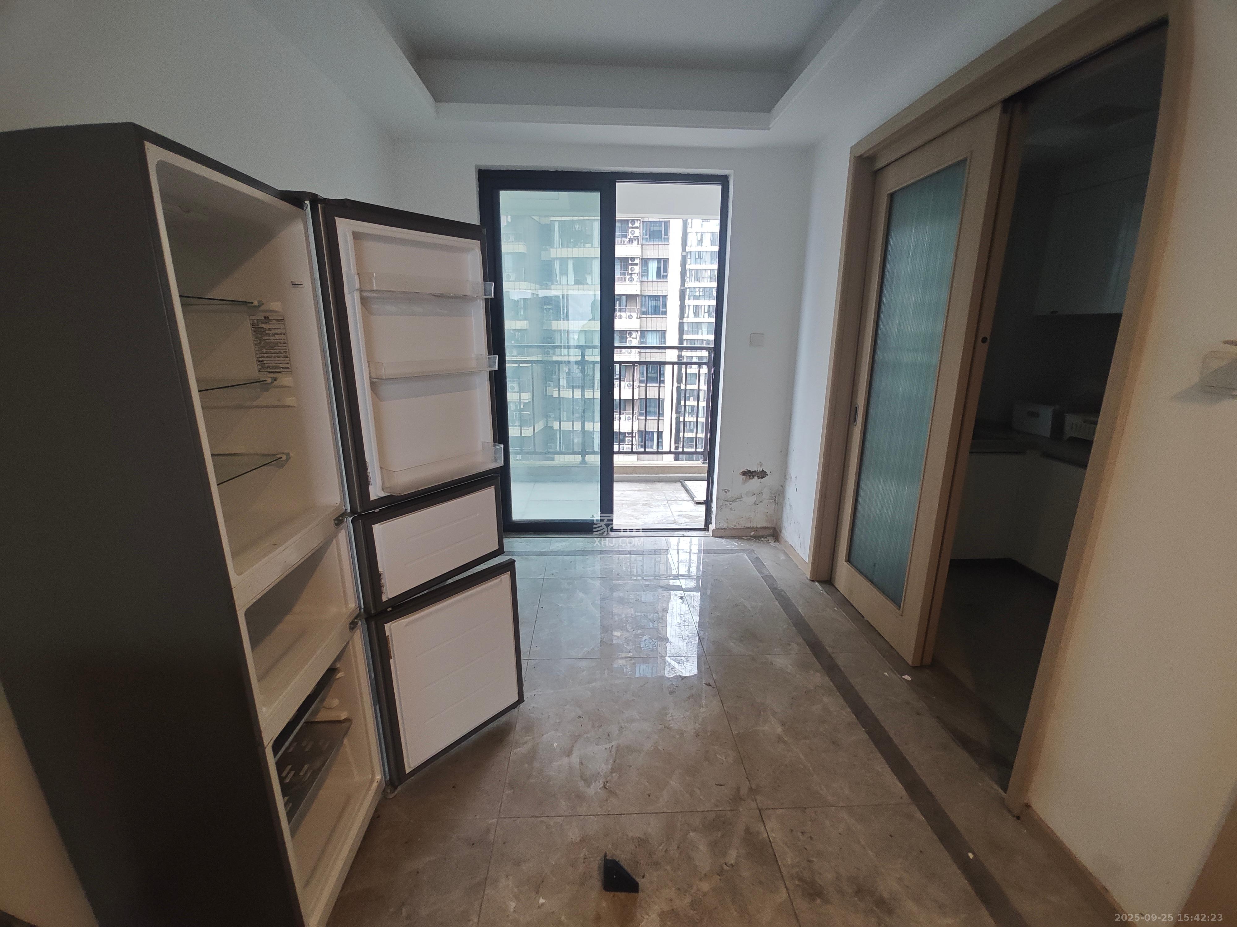 梅溪湖玺悦（新城金茂梦想玺悦）  4室2厅2卫    3200.0元/月室内图