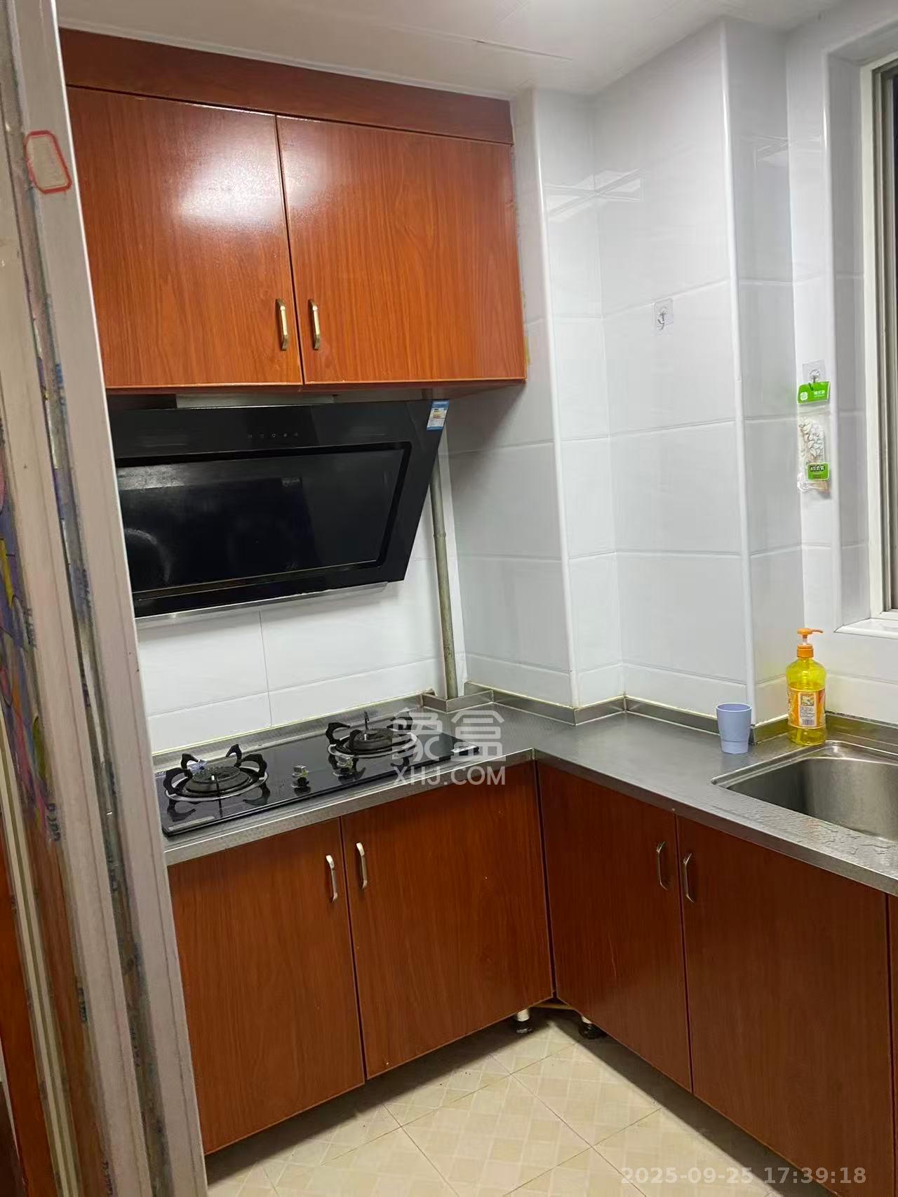 谷山乐园三期  2室2厅1卫    1700.0元/月室内图