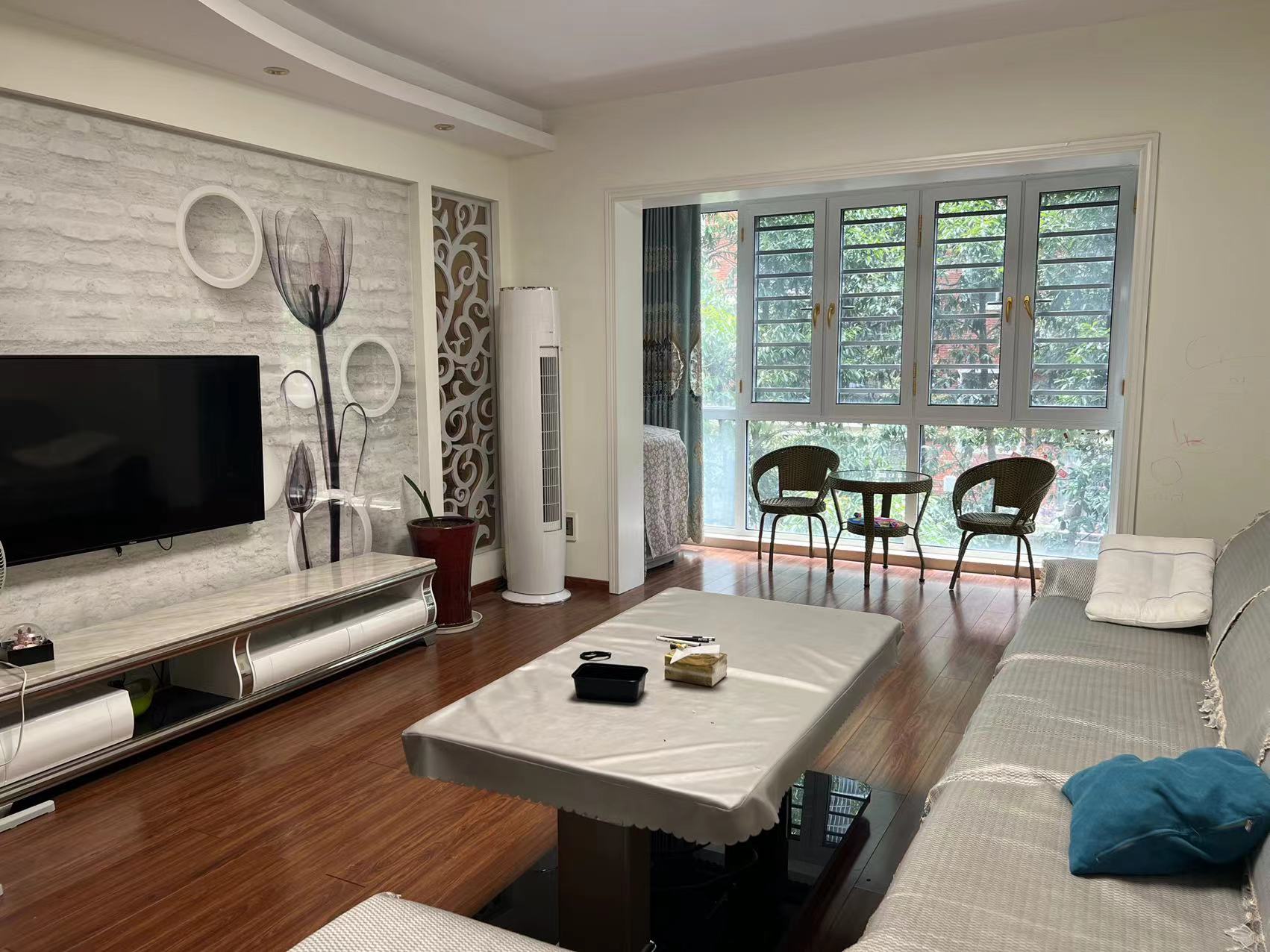 华湘贵府 1室1厅1卫 1050.0元/月 华湘贵府 1室1厅1卫 1050.0元/月室内图