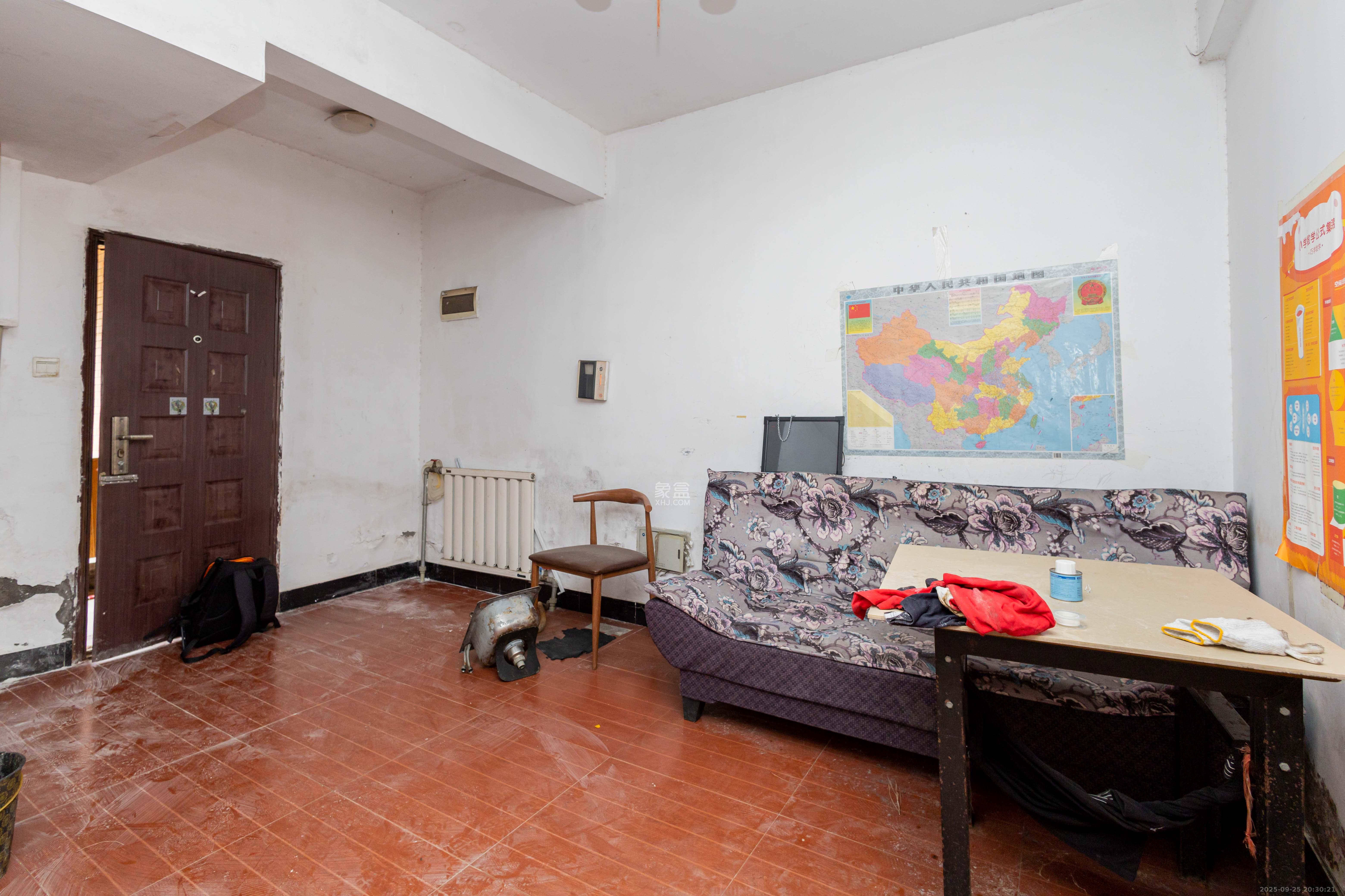 东业早安星城 2室2厅1卫 31.8万 东业早安星城 2室2厅1卫 31.8万客厅