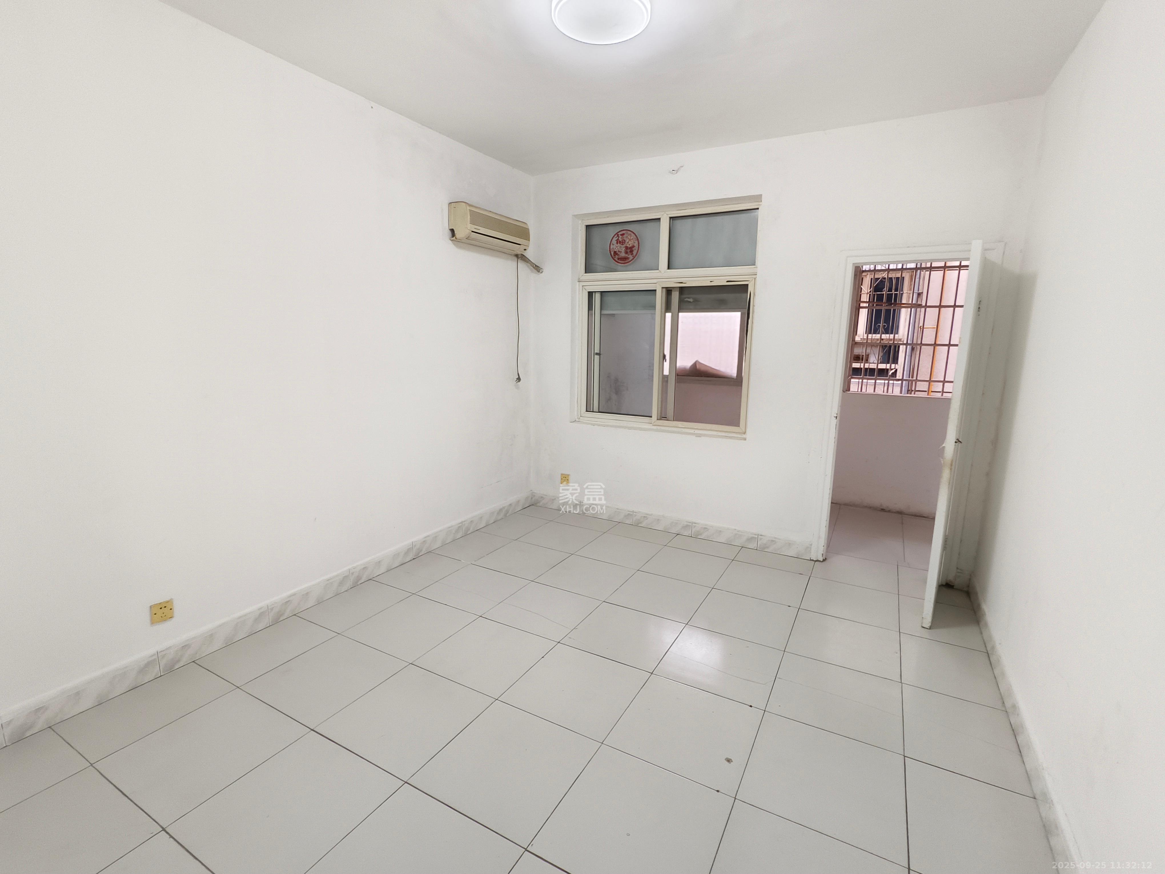 上麻园岭279号(原新华书店宿舍) 1室0厅0卫 2000.0元/月 上麻园岭279号(原新华书店宿舍) 1室0厅0卫 2000.0元/月室内图