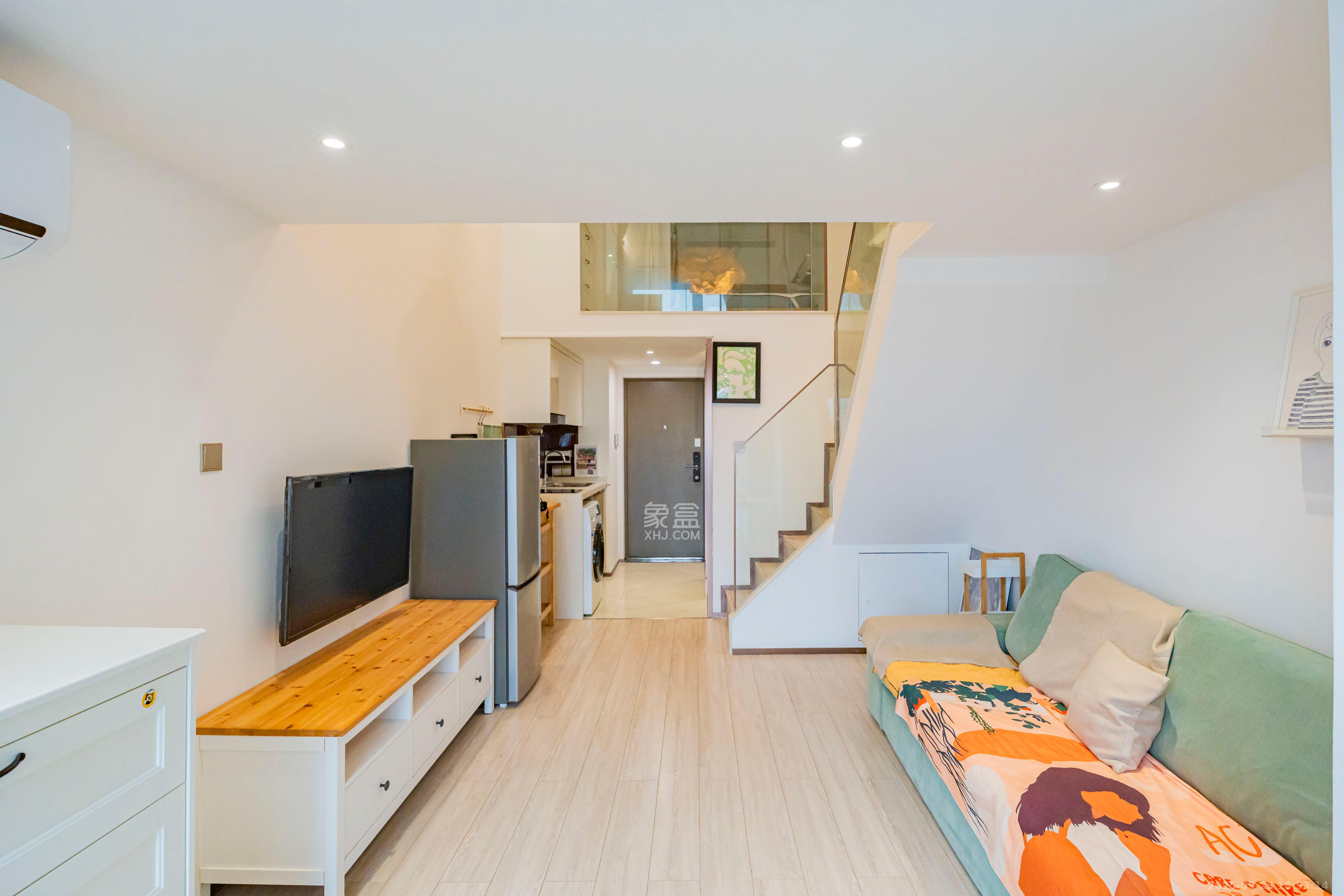 华远华时代 2室1厅1卫 48.0万 华远华时代 2室1厅1卫 48.0万客厅