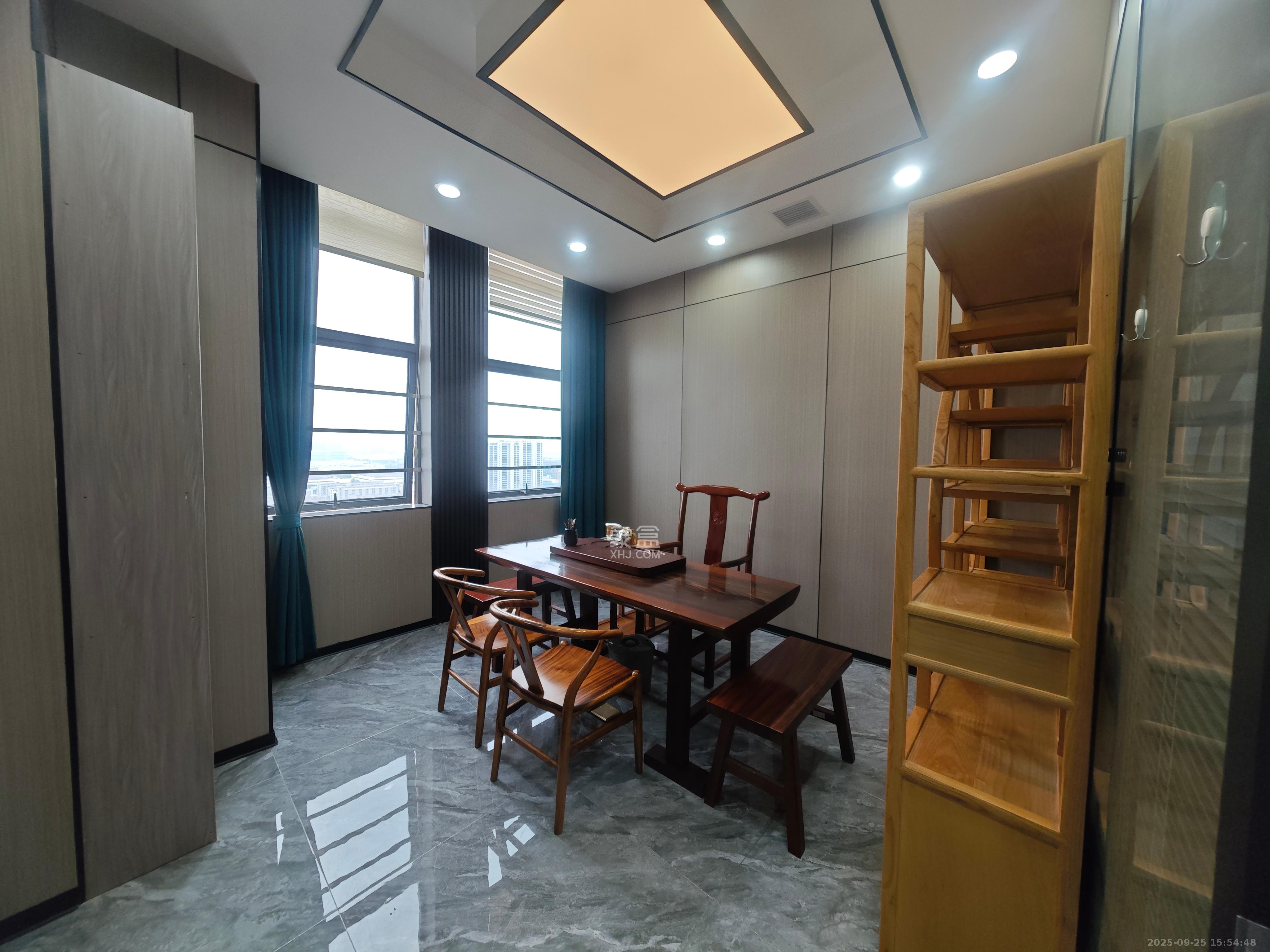 华润置地广场二期 1室0厅0卫 8000.0元/月 华润置地广场二期 1室0厅0卫 8000.0元/月室内图