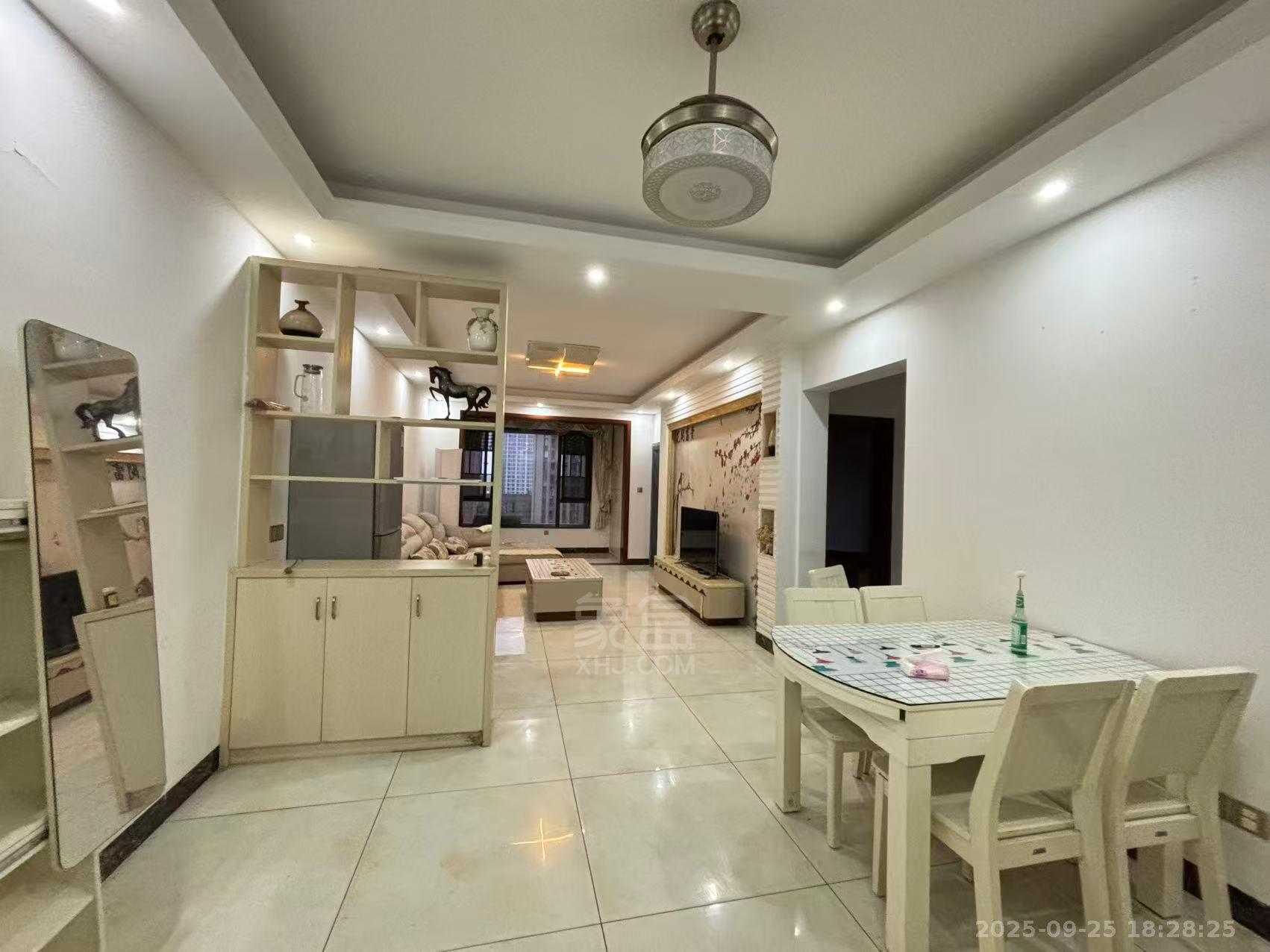 中泰财富湘江 3室1厅1卫 2200.0元/月 中泰财富湘江 3室1厅1卫 2200.0元/月室内图