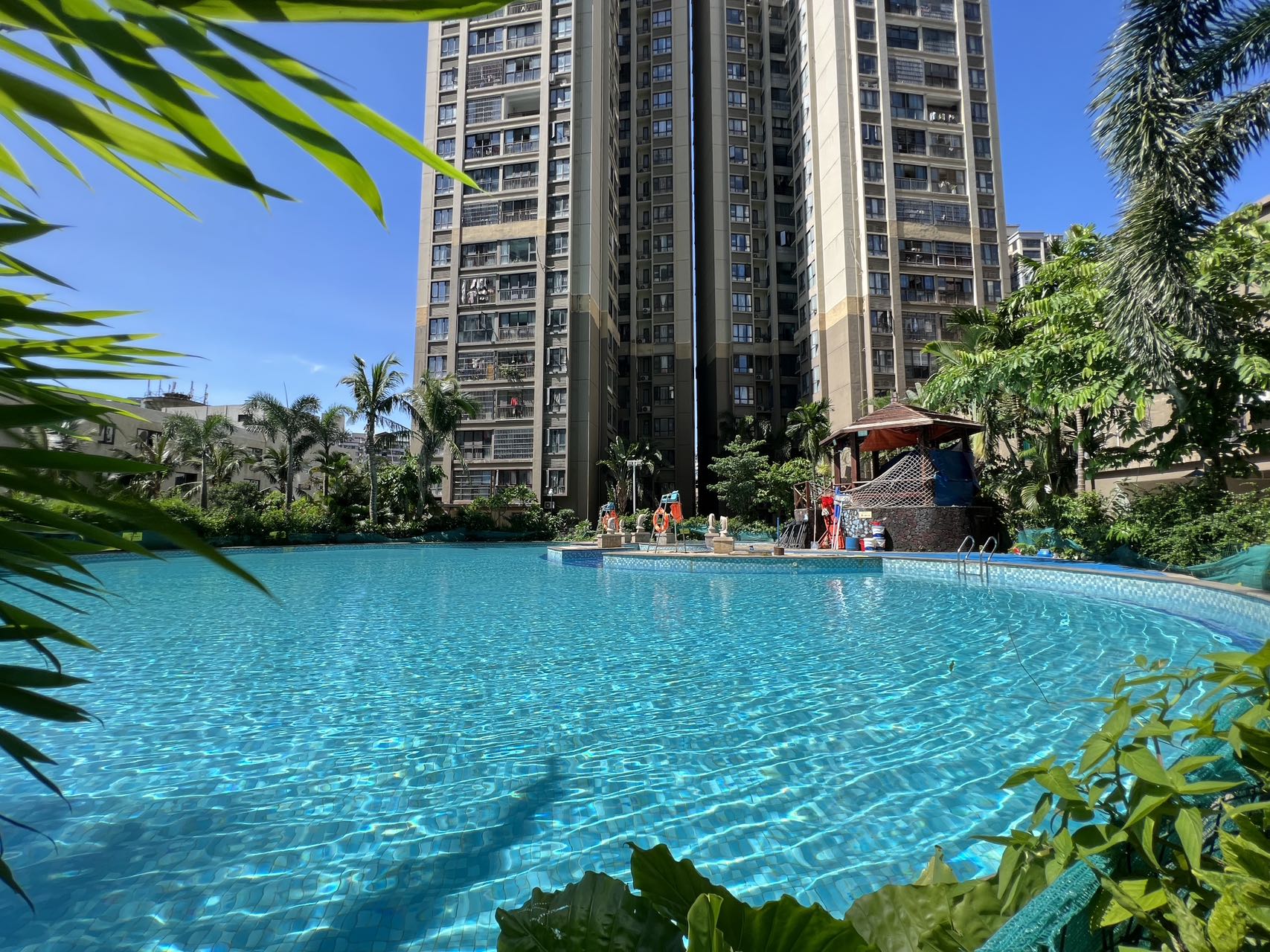 阳光三号苑 2室2厅1卫 109.0万 阳光三号苑 2室2厅1卫 109.0万客厅