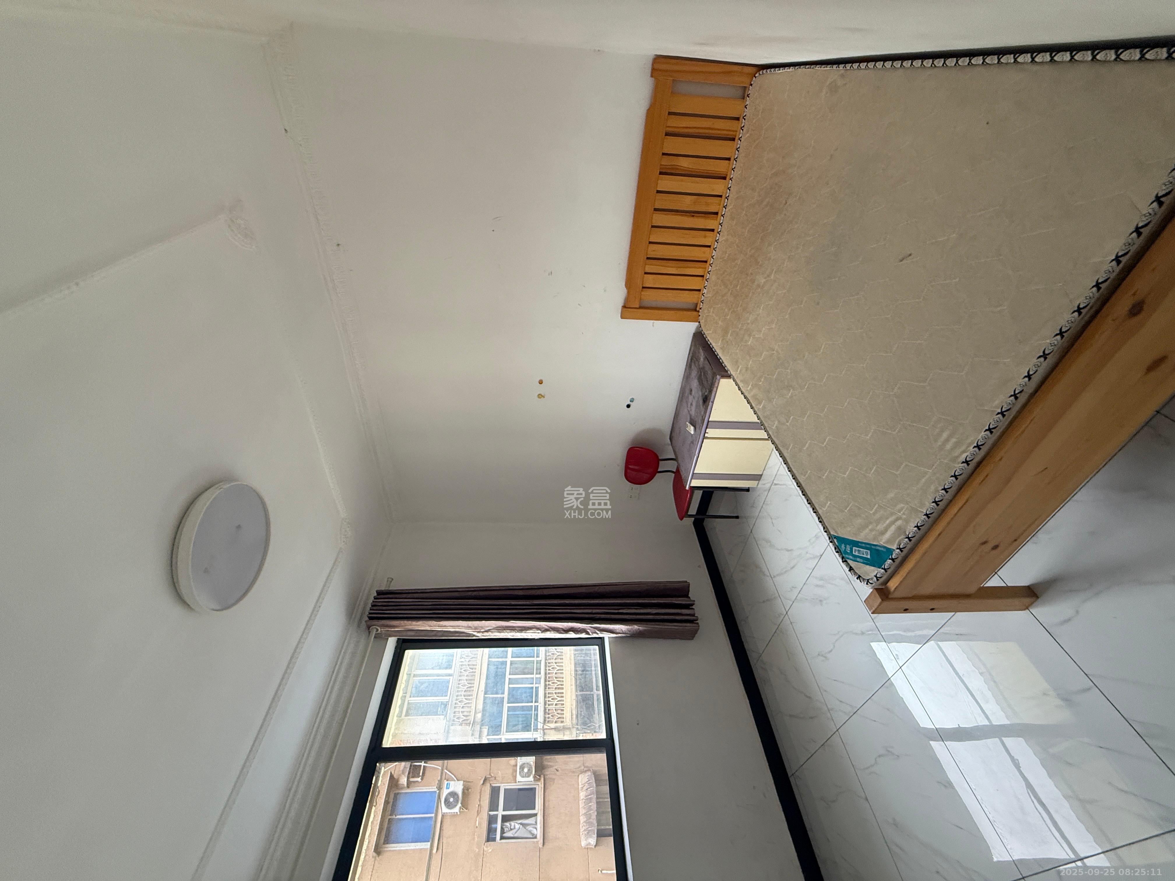 动力南苑 1室0厅0卫 1600.0元/月 动力南苑 1室0厅0卫 1600.0元/月室内图