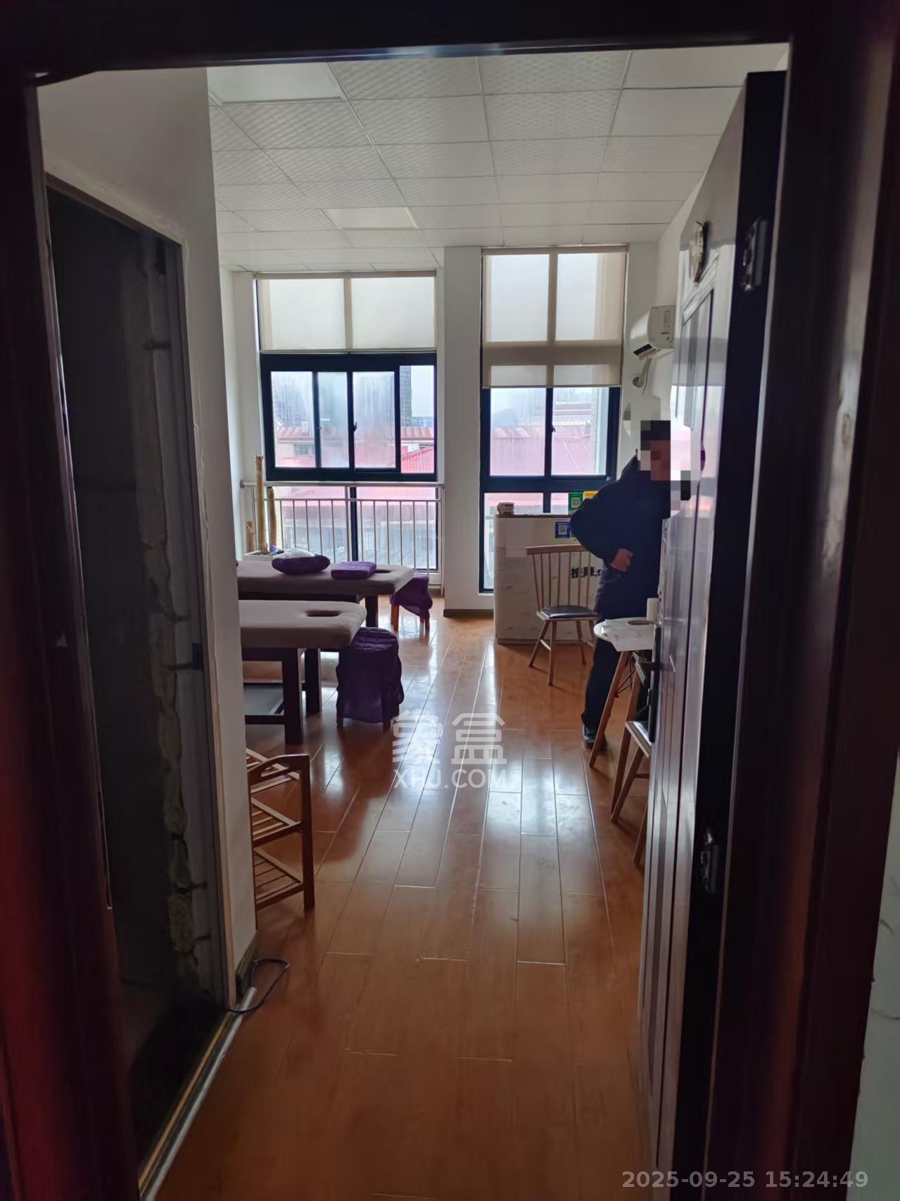 嘉汇公馆 1室1厅1卫 1200.0元/月 嘉汇公馆 1室1厅1卫 1200.0元/月室内图