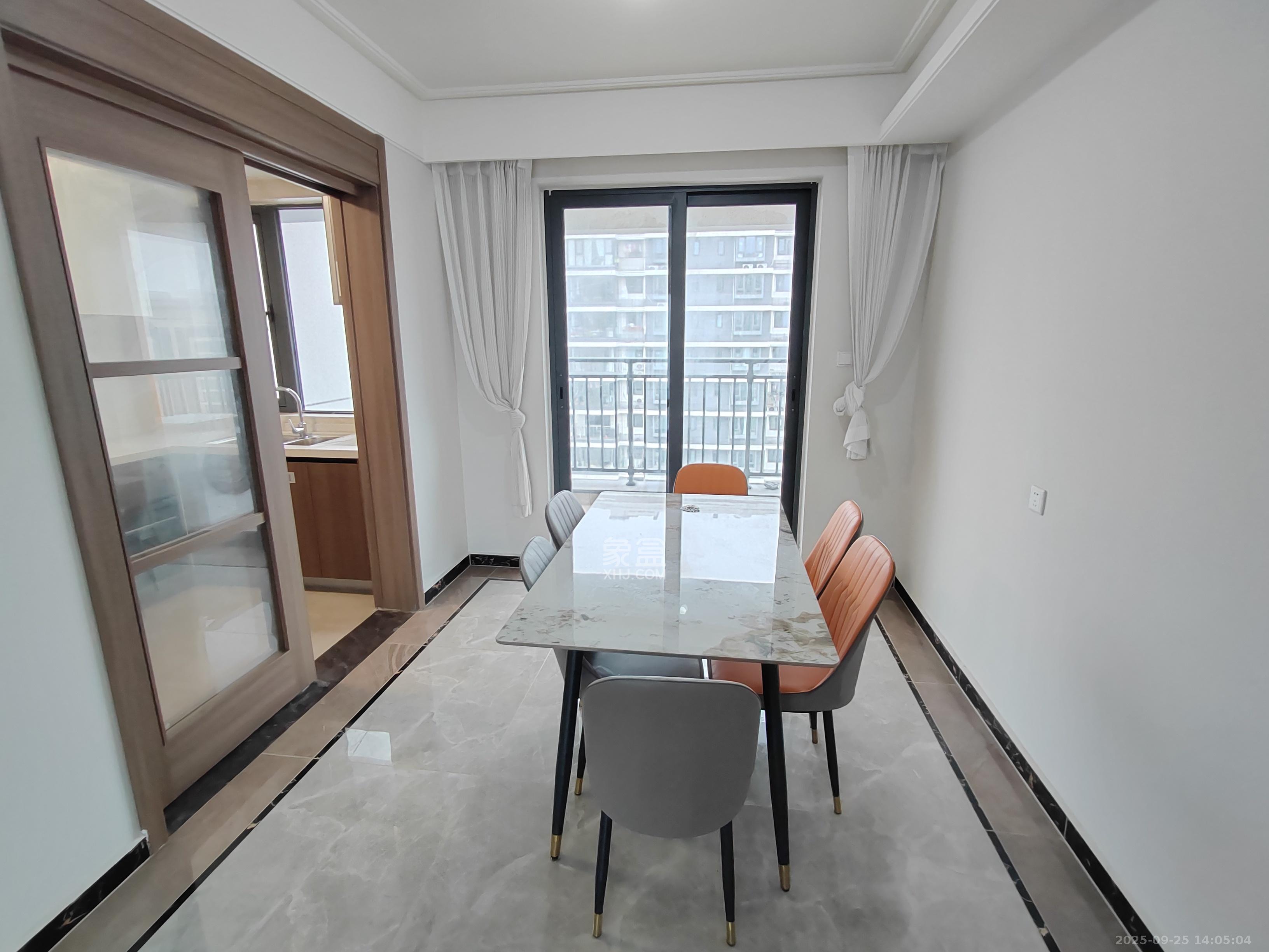 保利恒伟时光印象 4室2厅2卫 2800.0元/月 保利恒伟时光印象 4室2厅2卫 2800.0元/月室内图