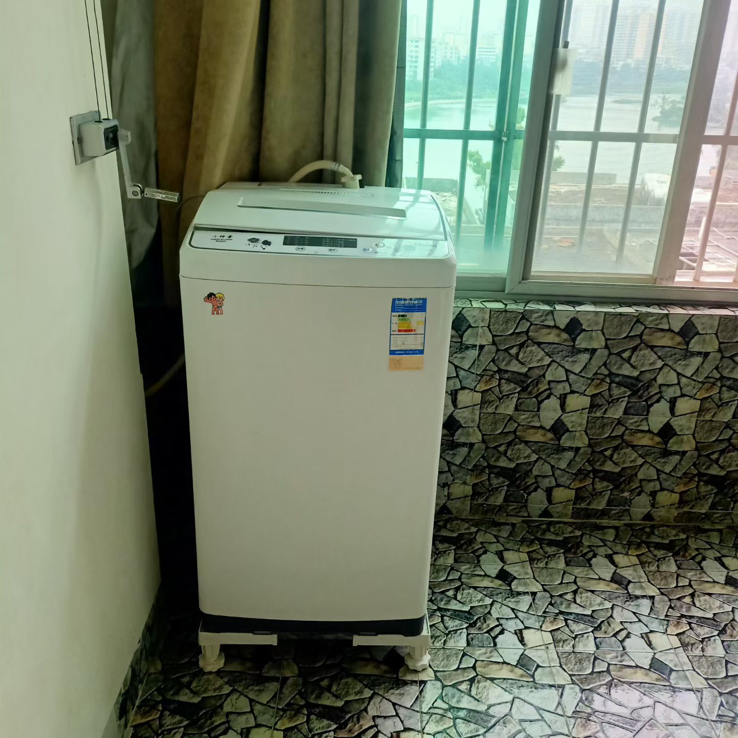 金水湾 1室0厅1卫 1300.0元/月 金水湾 1室0厅1卫 1300.0元/月室内图