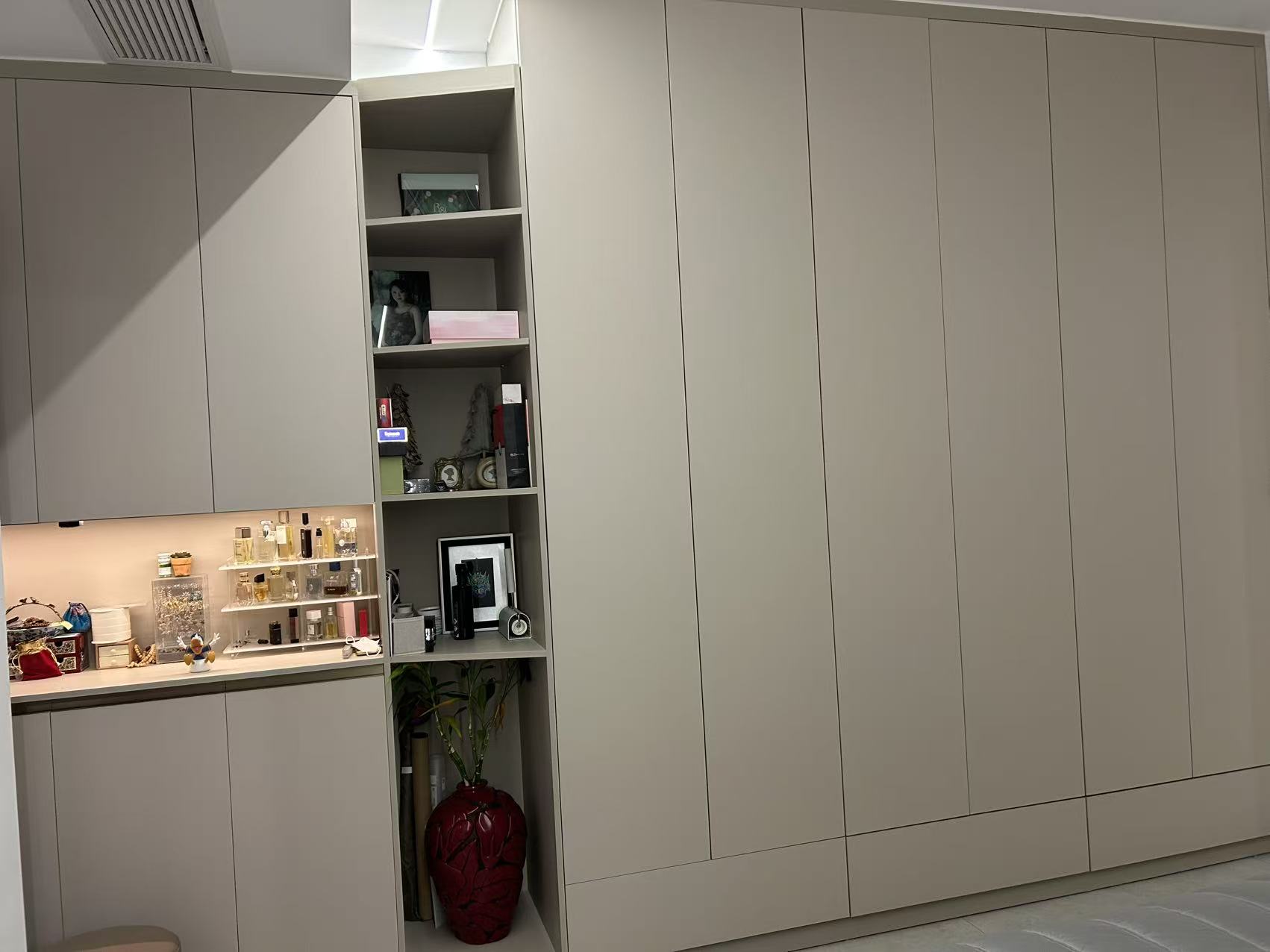 富力首府 3室2厅2卫 9800.0元/月 富力首府 3室2厅2卫 9800.0元/月室内图