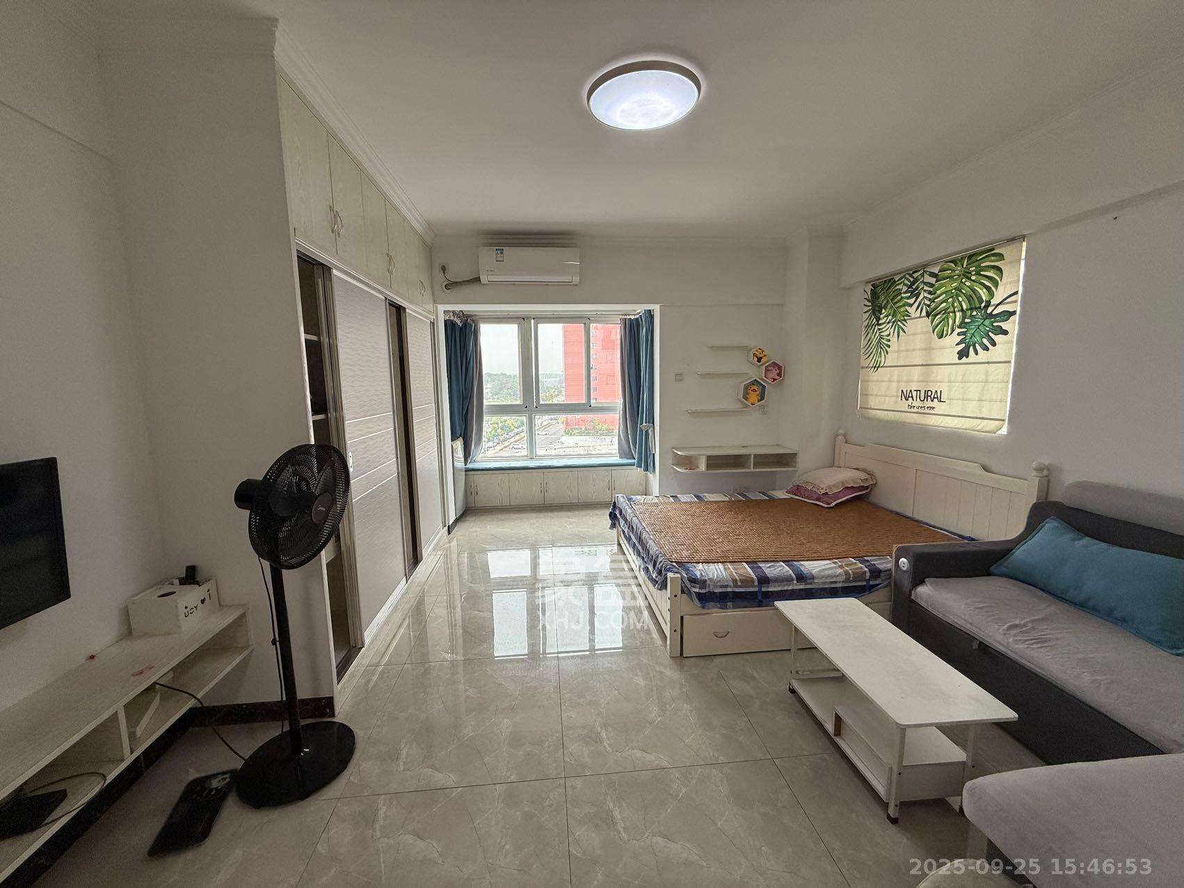 五矿紫湖香醍 1室1厅1卫 1200.0元/月 五矿紫湖香醍 1室1厅1卫 1200.0元/月室内图