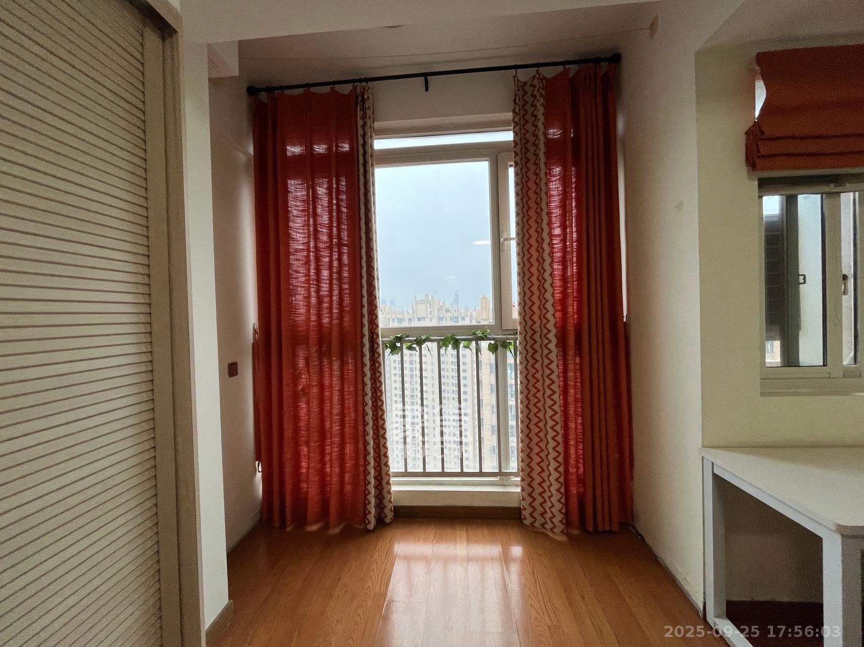 北辰三角洲E4区  1室1厅1卫    1800.0元/月室内图