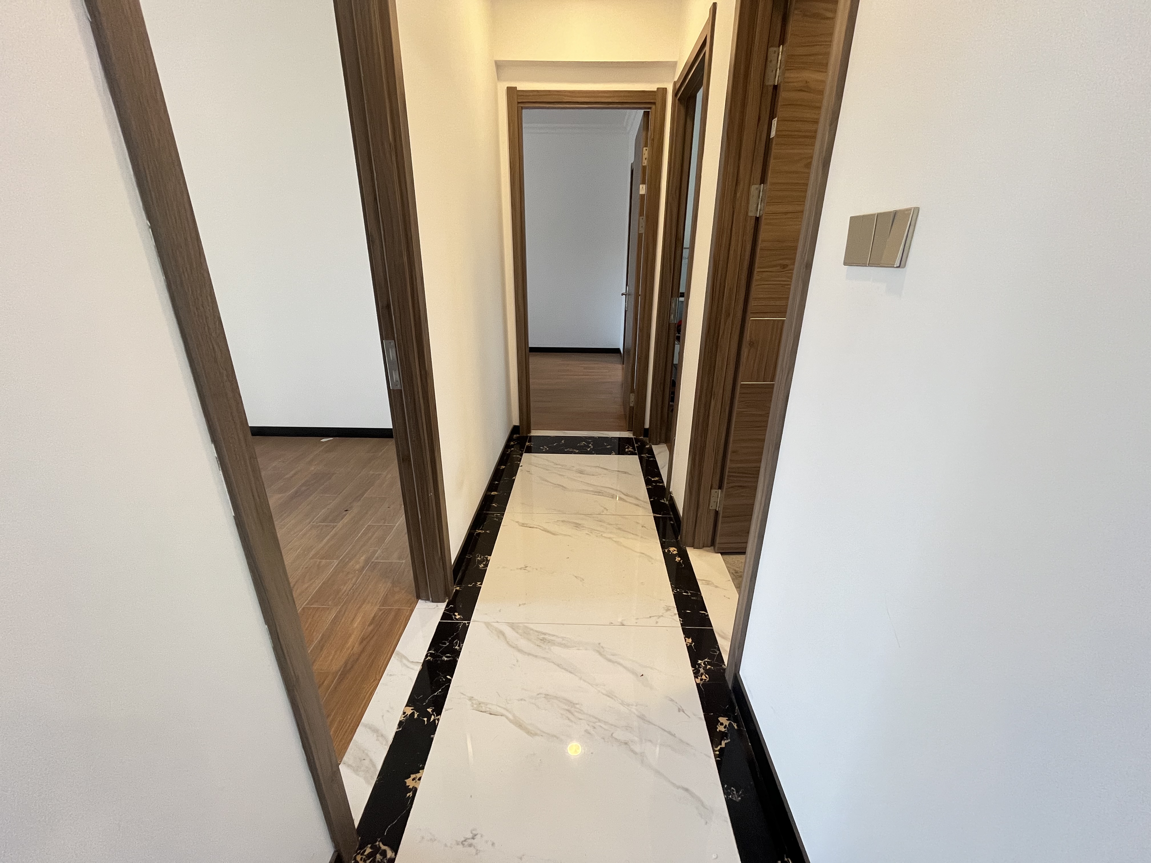 碧桂园公园上城 3室2厅2卫 2500.0元/月 碧桂园公园上城 3室2厅2卫 2500.0元/月室内图