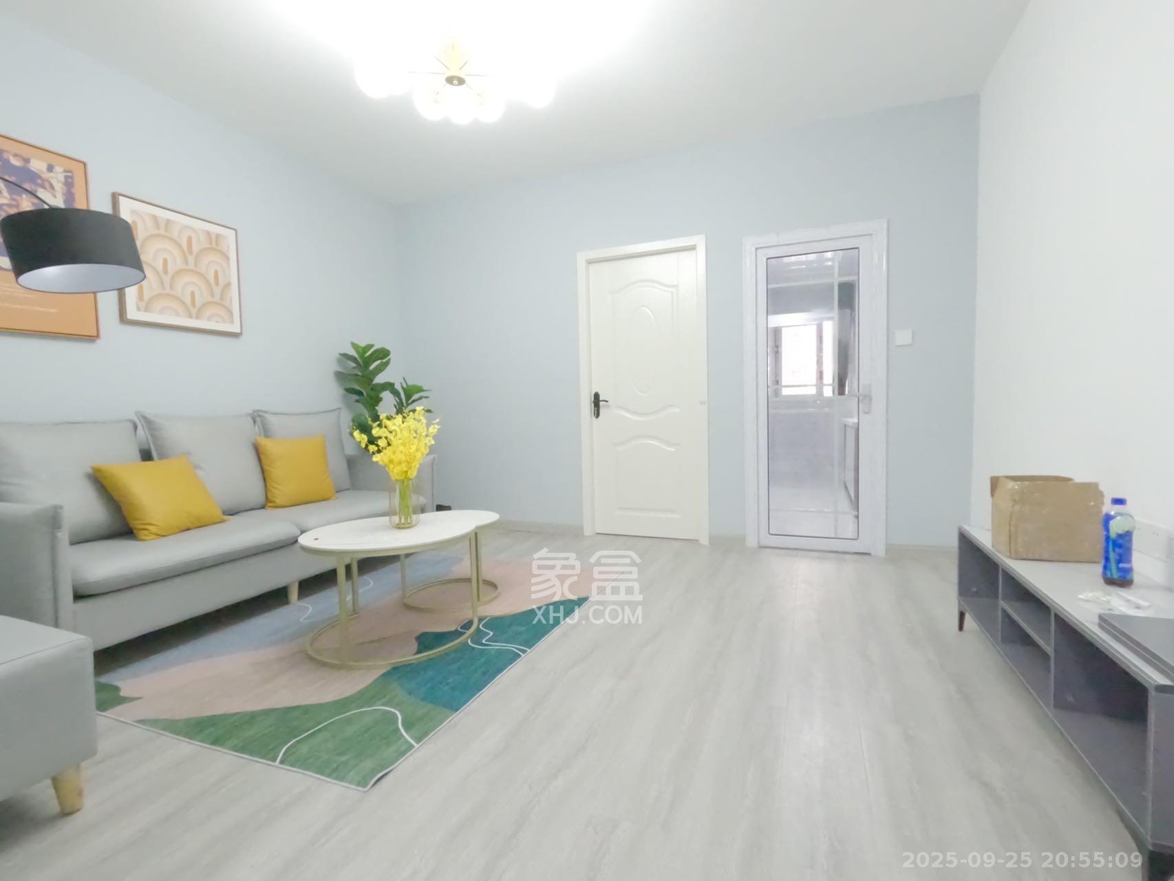 先锋东外滩 1室1厅1卫 2200.0元/月 先锋东外滩 1室1厅1卫 2200.0元/月室内图