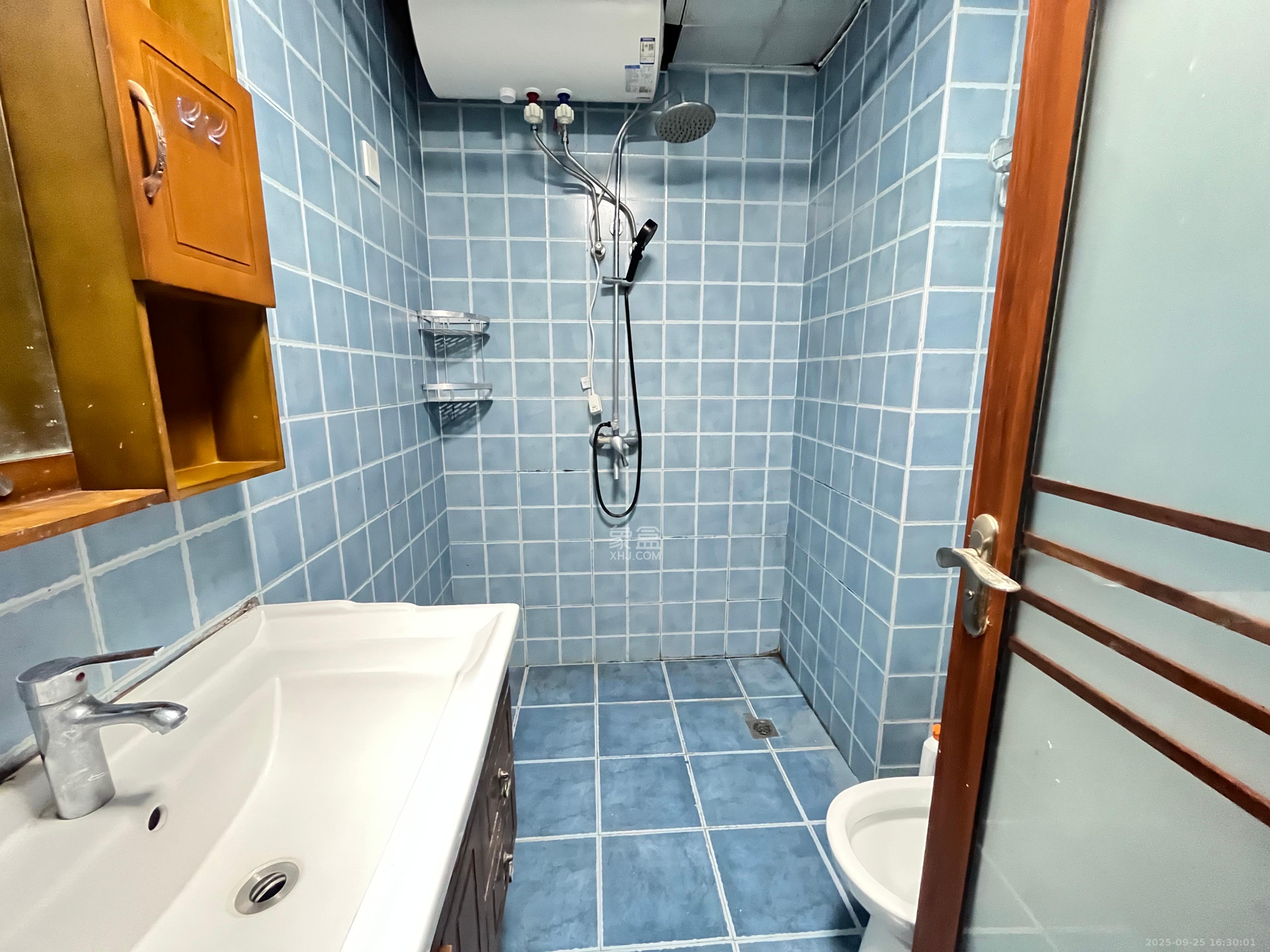 中一九骏(枫桥苑) 1室1厅1卫 1800.0元/月 中一九骏(枫桥苑) 1室1厅1卫 1800.0元/月室内图