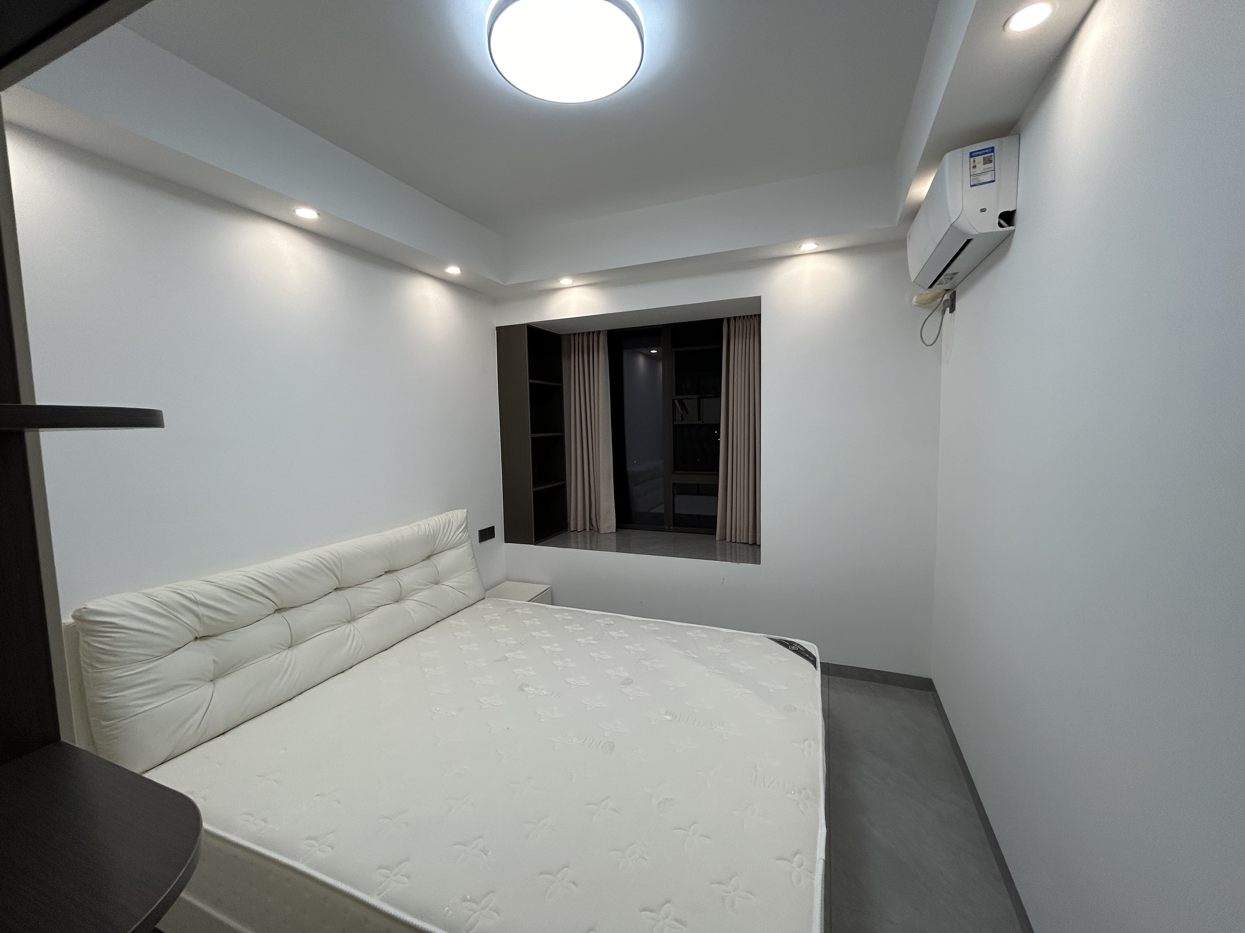 世茂云城 3室2厅2卫 1800.0元/月 世茂云城 3室2厅2卫 1800.0元/月室内图