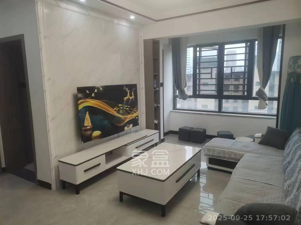 韭菜园嘉苑  2室1厅1卫    2900.0元/月室内图