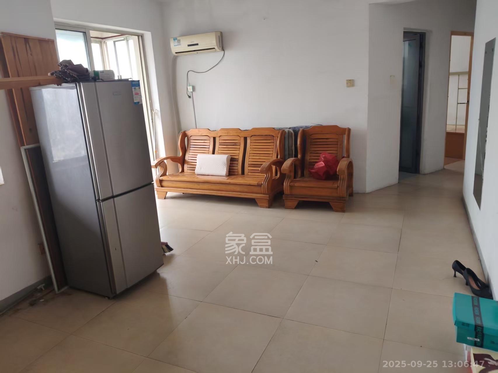 凯通国际城(凯通朝庭) 3室2厅1卫 2000.0元/月 凯通国际城(凯通朝庭) 3室2厅1卫 2000.0元/月室内图