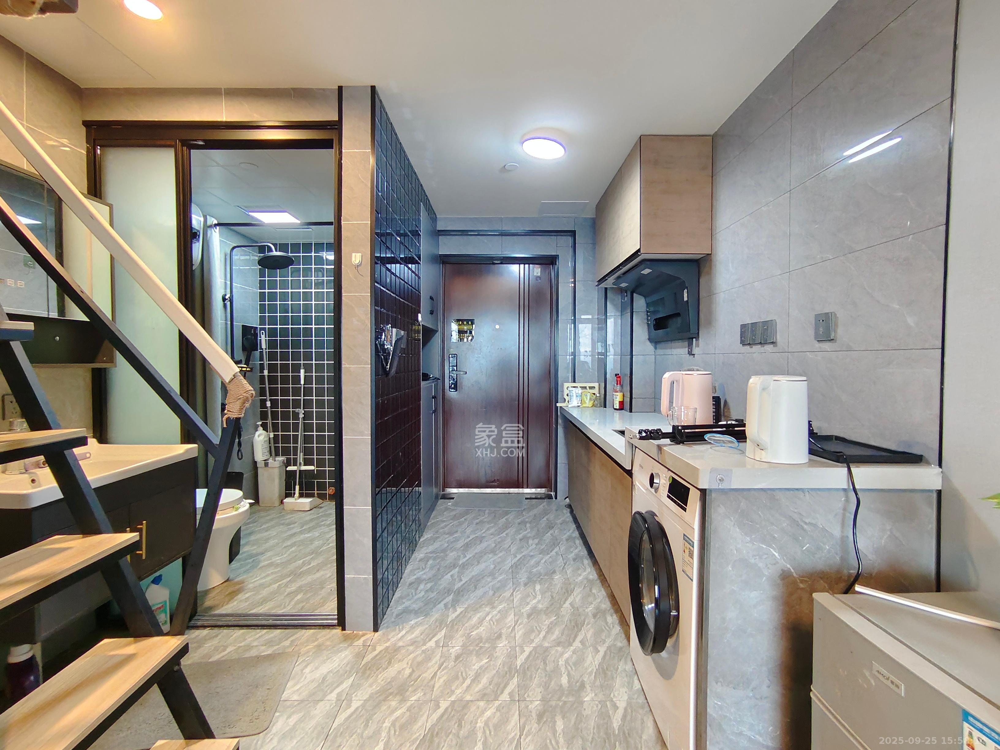 奥园城市天骄一期 1室1厅1卫 1600.0元/月 奥园城市天骄一期 1室1厅1卫 1600.0元/月室内图