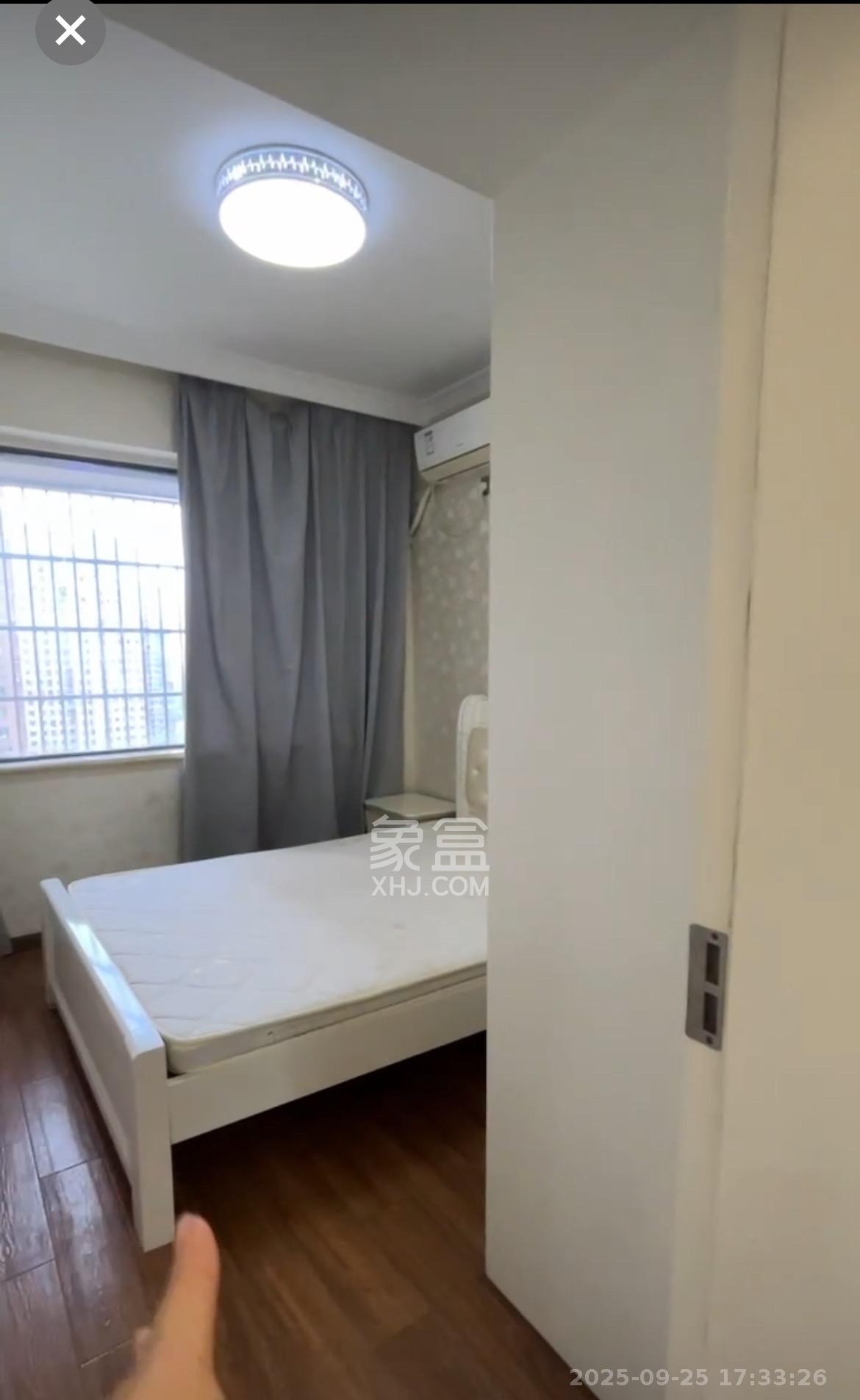 中欣楚天雅郡 3室2厅2卫 2300.0元/月 中欣楚天雅郡 3室2厅2卫 2300.0元/月室内图