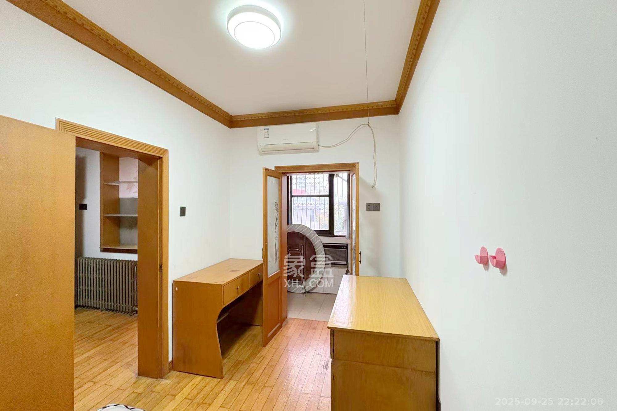 省政府五所 2室1厅1卫 58.0万 省政府五所 2室1厅1卫 58.0万卧室