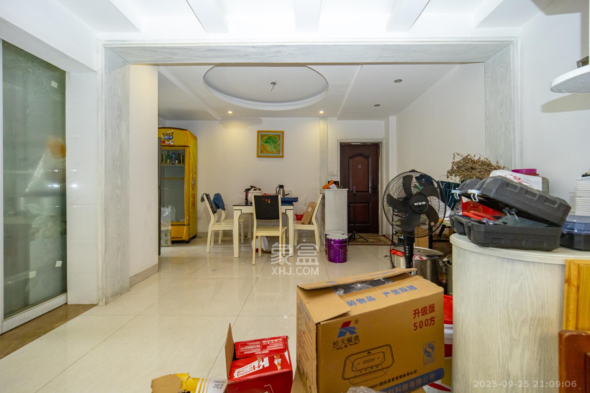 悦湖山  3室1厅1卫    64.0万其他