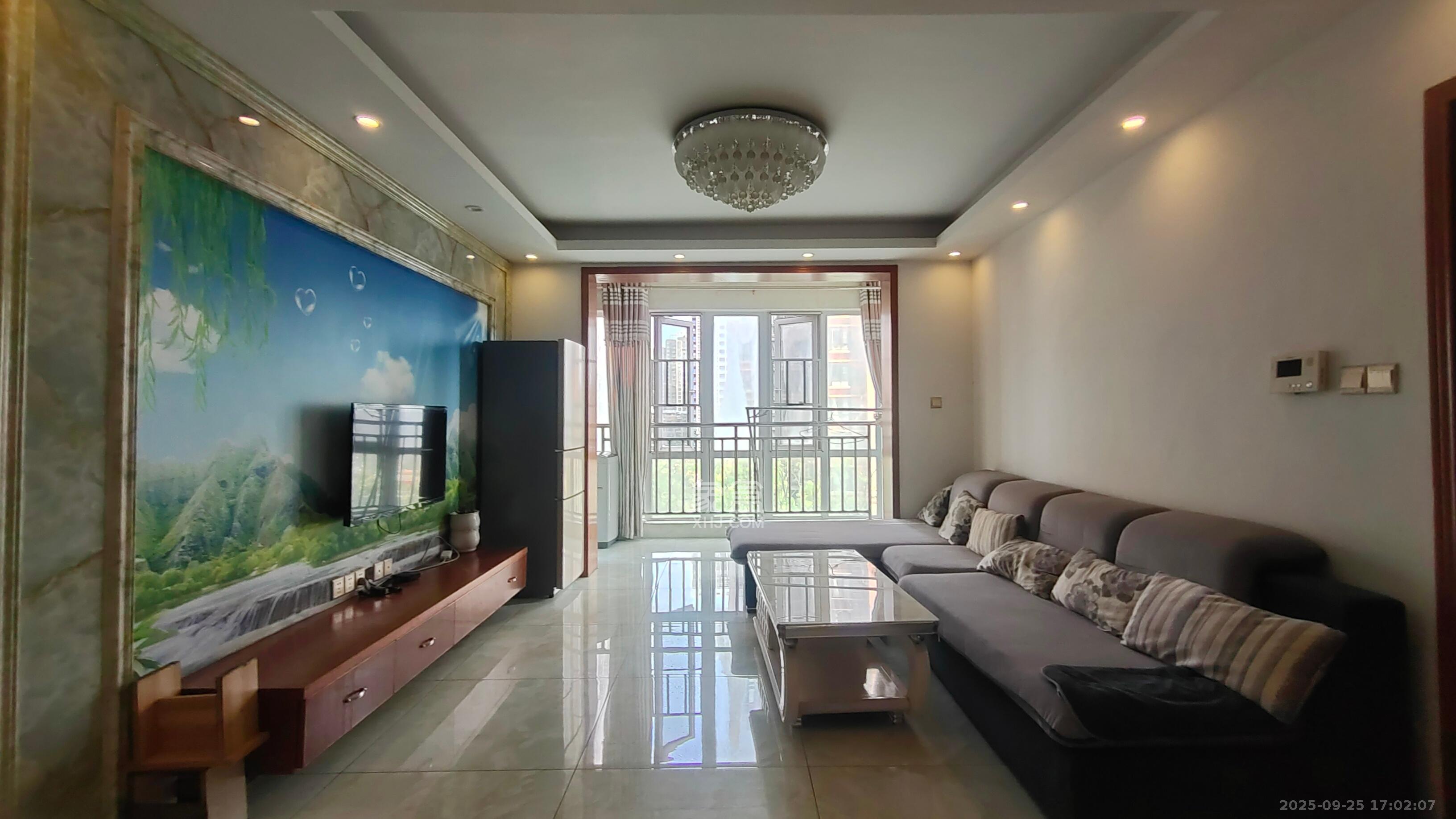 丽发新城 2室2厅1卫 1800.0元/月 丽发新城 2室2厅1卫 1800.0元/月室内图