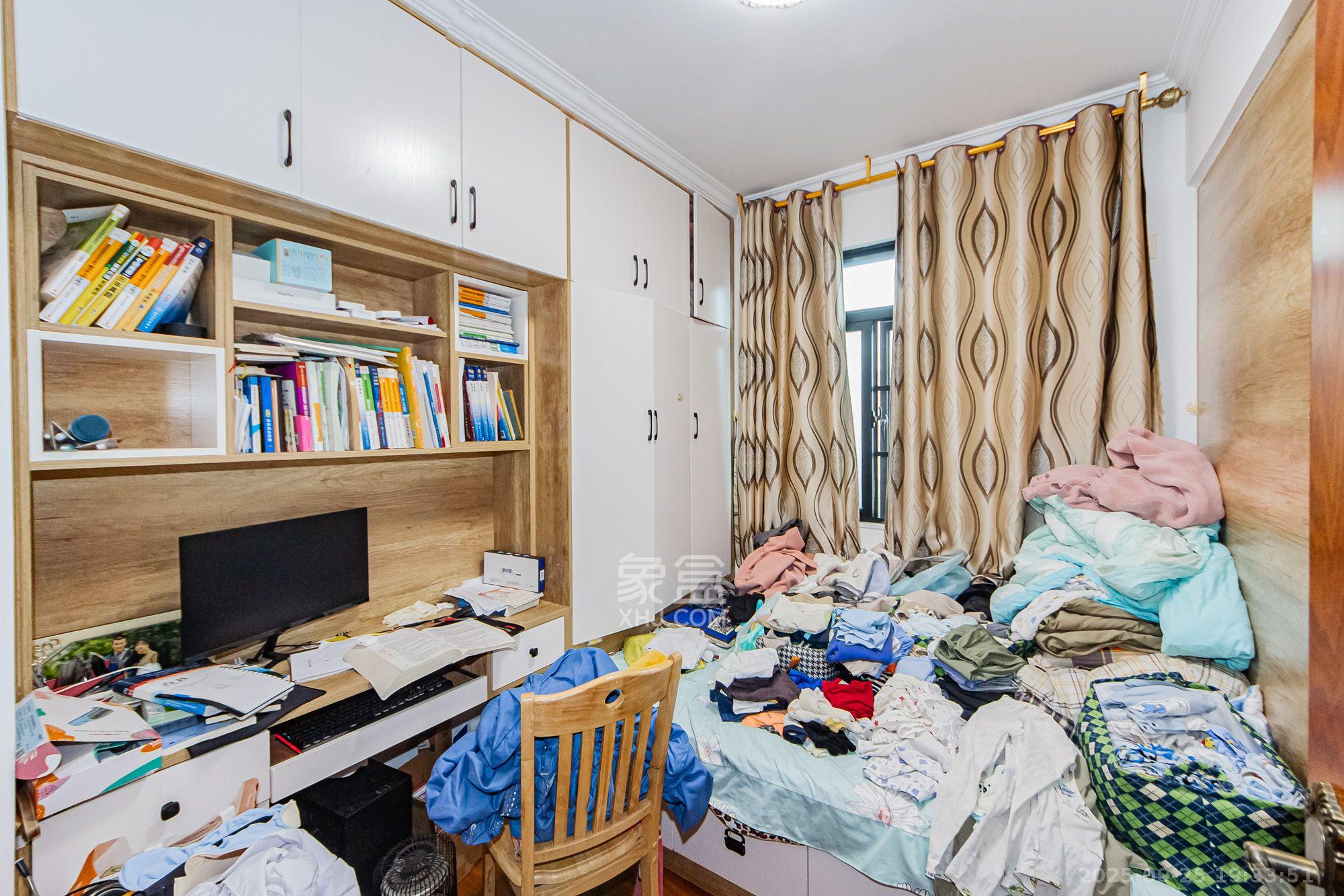 幸福考拉789 3室2厅2卫 2400.0元/月 幸福考拉789 3室2厅2卫 2400.0元/月室内图