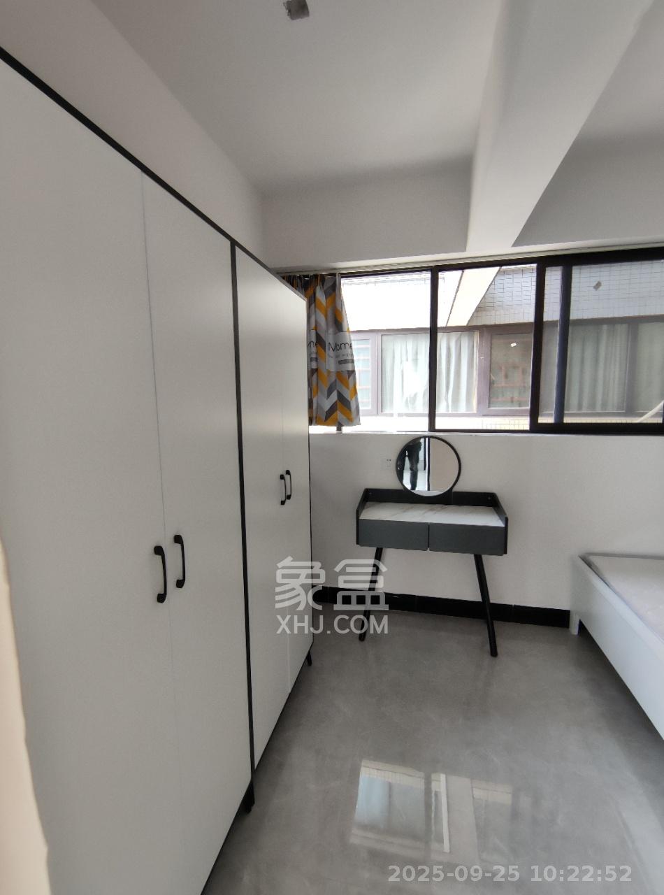 尚鑫海悦(新长海尚海城) 1室1厅1卫 1380.0元/月 尚鑫海悦(新长海尚海城) 1室1厅1卫 1380.0元/月室内图