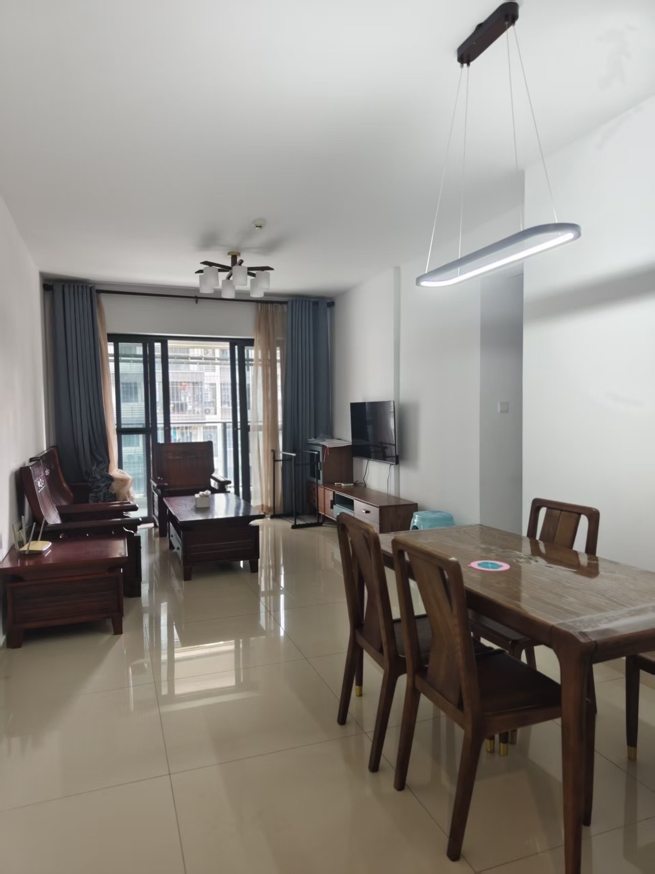 星华海德豪庭 3室2厅1卫 3200.00元/月 星华海德豪庭 3室2厅1卫 3200.00元/月室内图