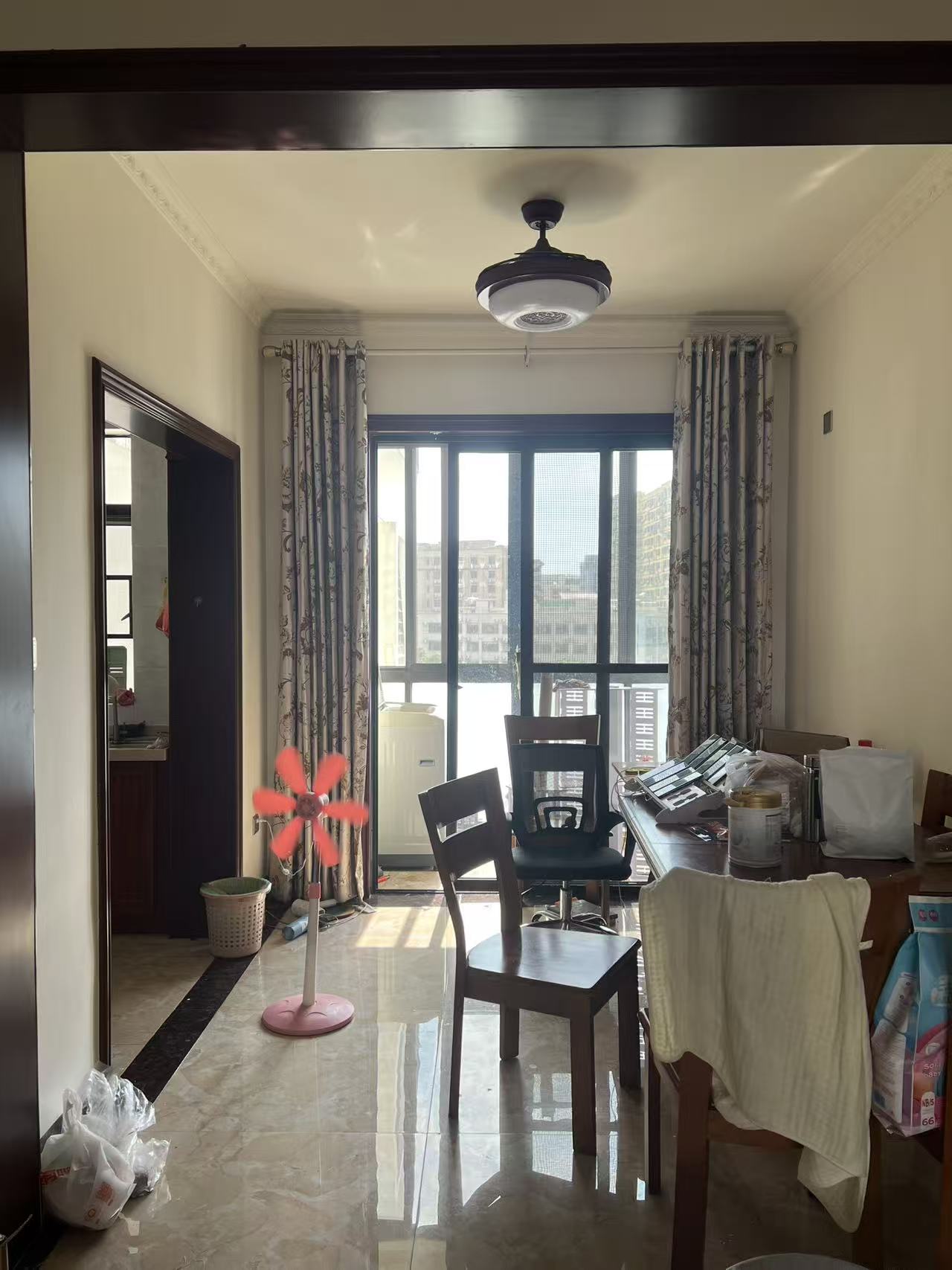 金色美舍 2室2厅1卫 2100.0元/月 金色美舍 2室2厅1卫 2100.0元/月室内图