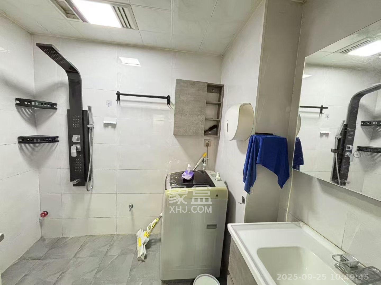 建鑫二期  1室1厅1卫    13.8万 建鑫二期  1室1厅1卫    13.8万客厅