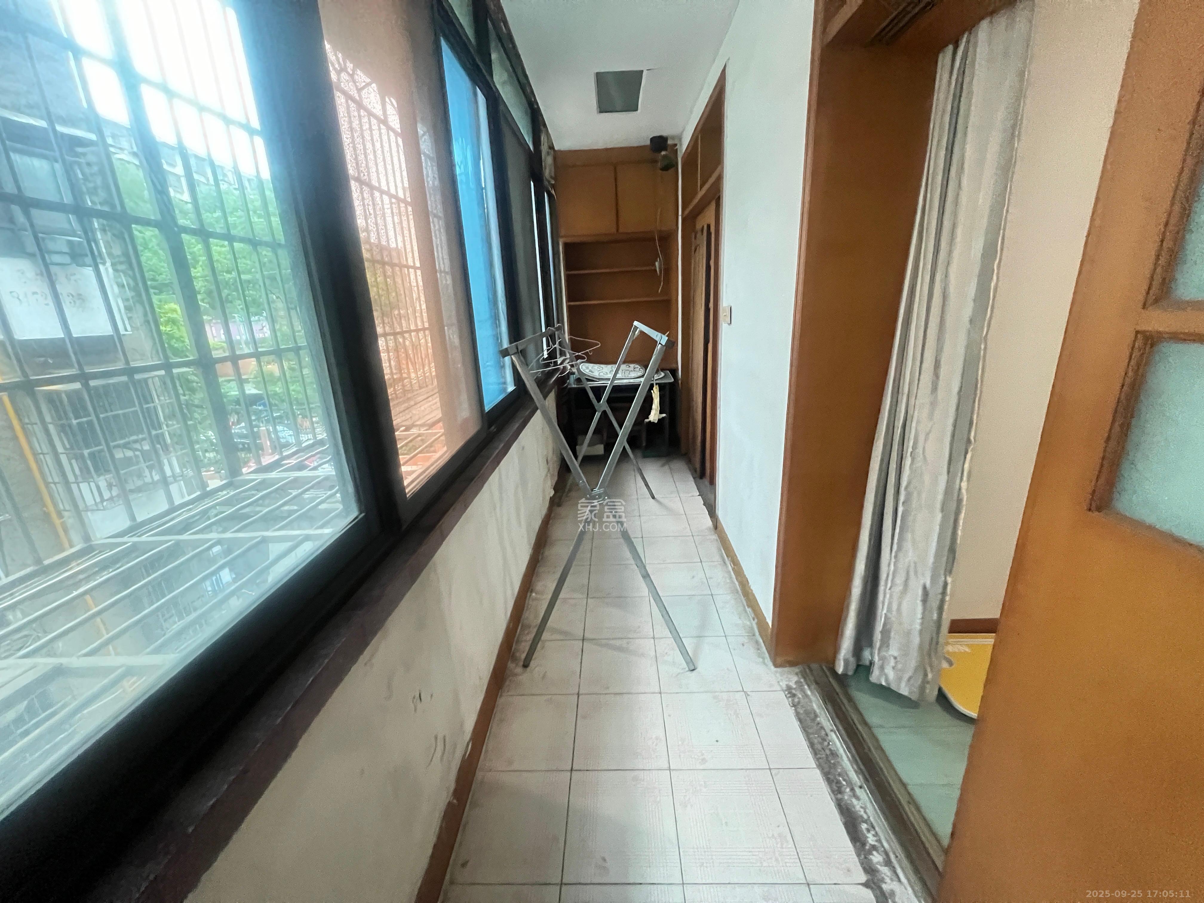 城建局宿舍天剑路296号  2室1厅1卫   1400.00元/月室内图