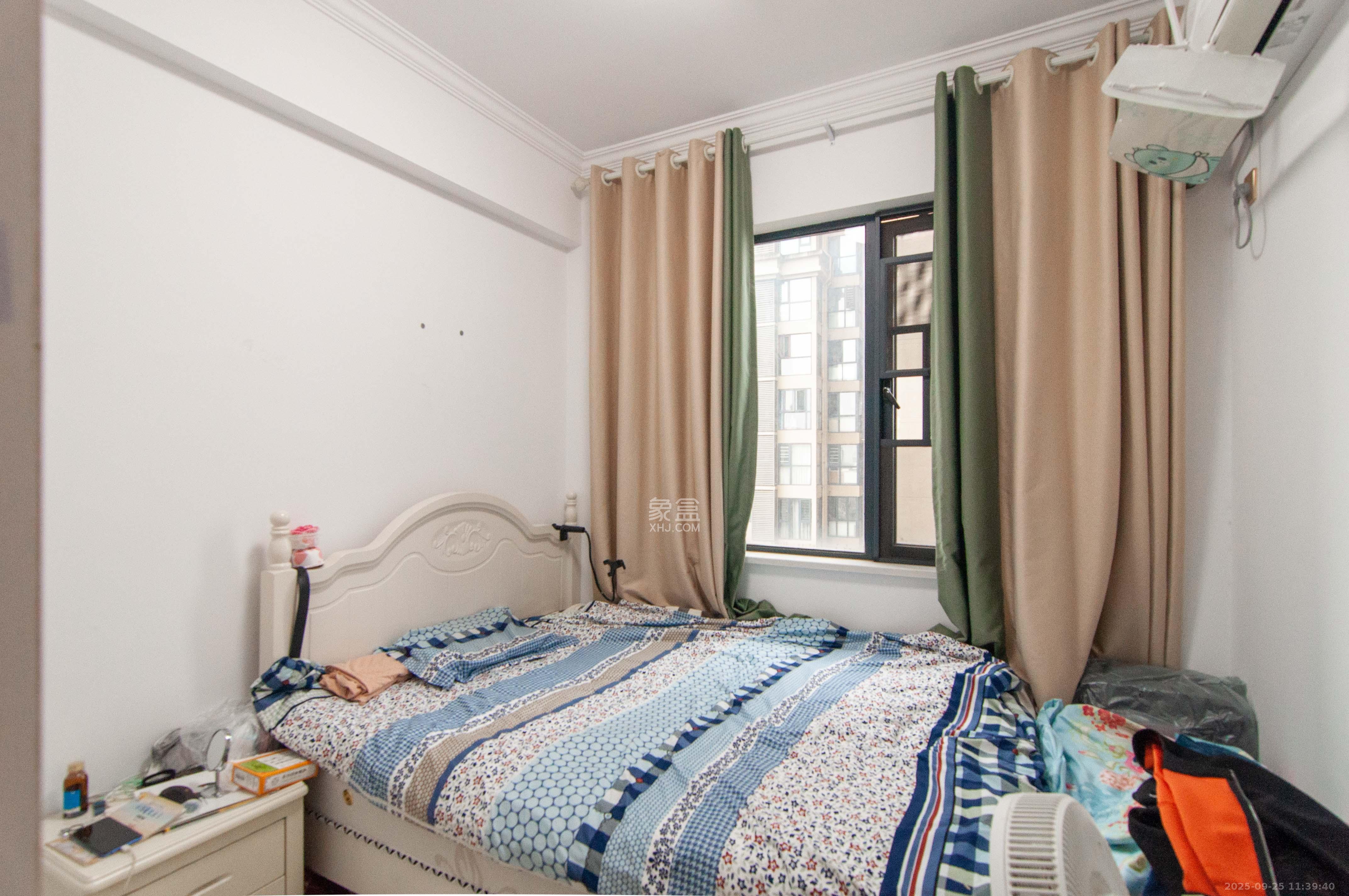 中建梅溪湖中心  3室2厅2卫    128.0万其他