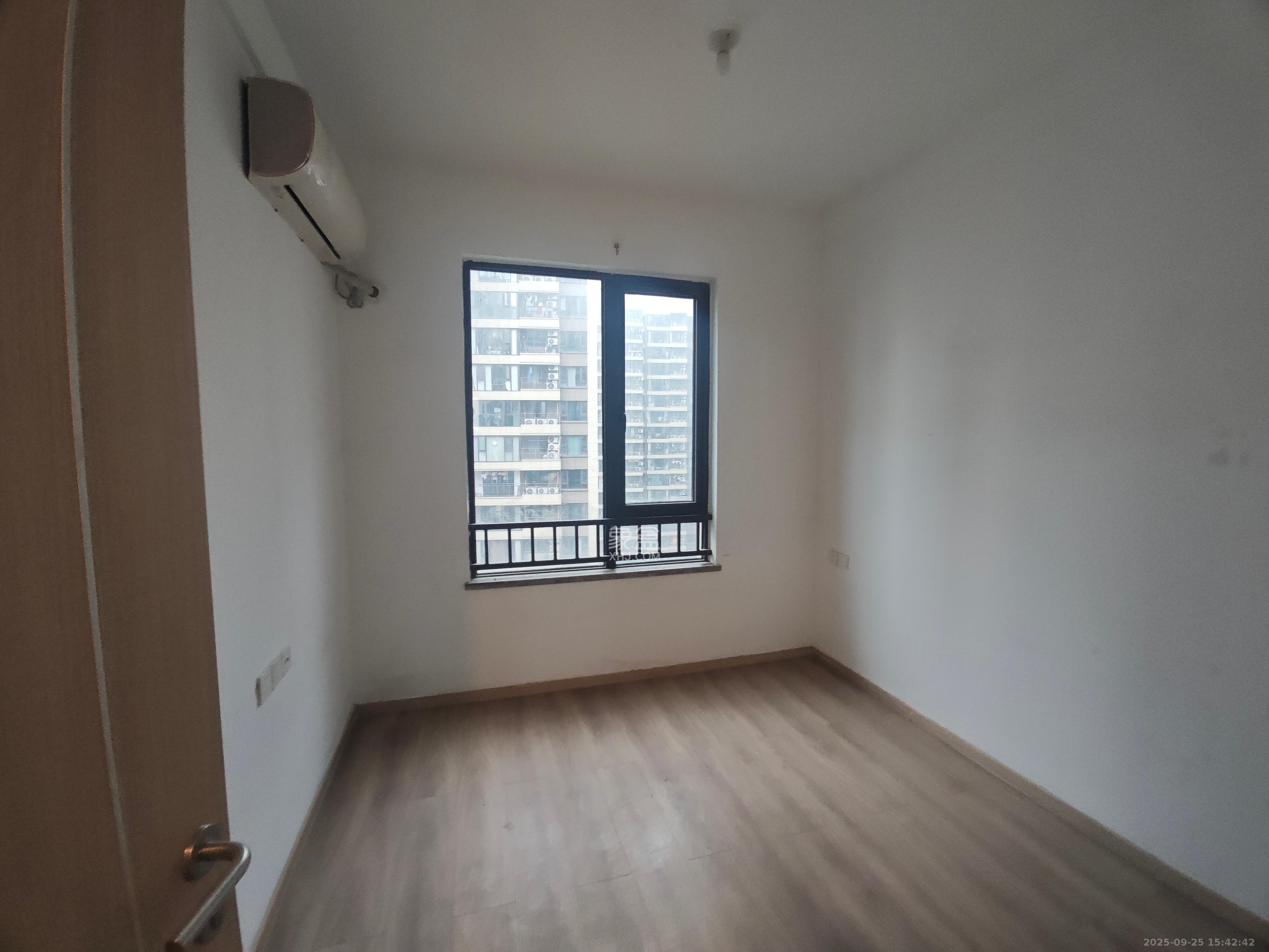 梅溪湖玺悦(新城金茂梦想玺悦) 4室2厅2卫 3200.0元/月 梅溪湖玺悦(新城金茂梦想玺悦) 4室2厅2卫 3200.0元/月室内图