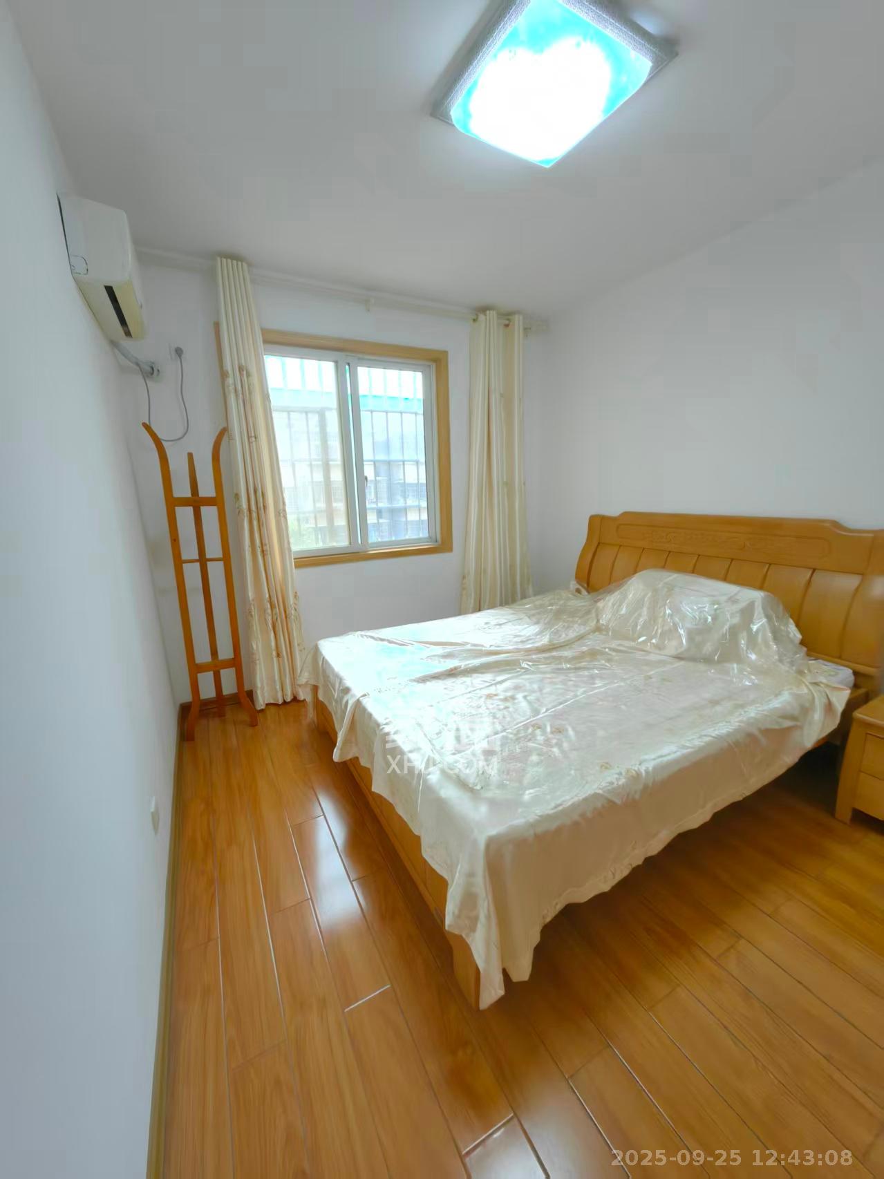 麓谷锦和园 2室2厅1卫 2100.0元/月 麓谷锦和园 2室2厅1卫 2100.0元/月室内图