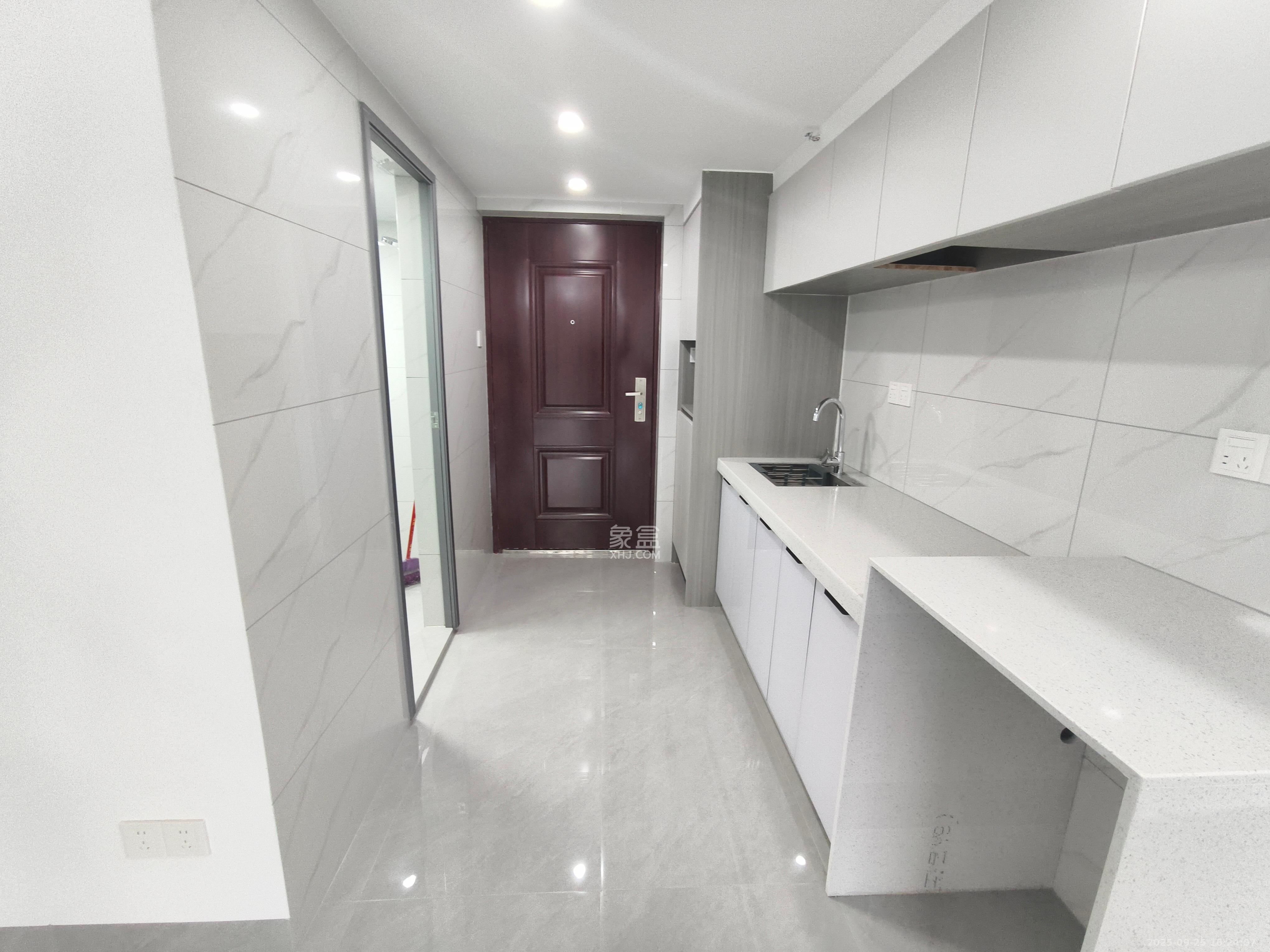 梅溪悦章 2室1厅1卫 2600.0元/月 梅溪悦章 2室1厅1卫 2600.0元/月室内图